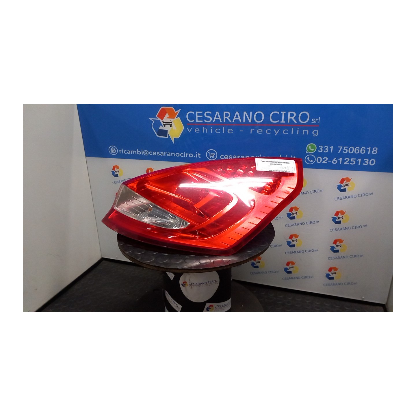 FANALE POST. DX. 021 FORD FIESTA (CB1) (09/08-10/13) SNJA 1709552