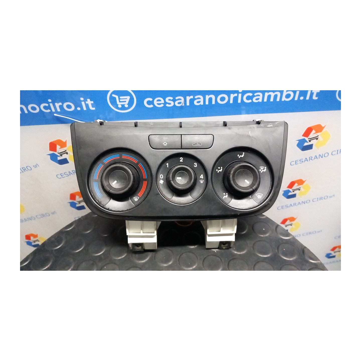 BLOCCO COMANDO CLIMATIZZAZIONE P/A/C 071 OPEL COMBO (01/12-04/19) 198A4000 95510823