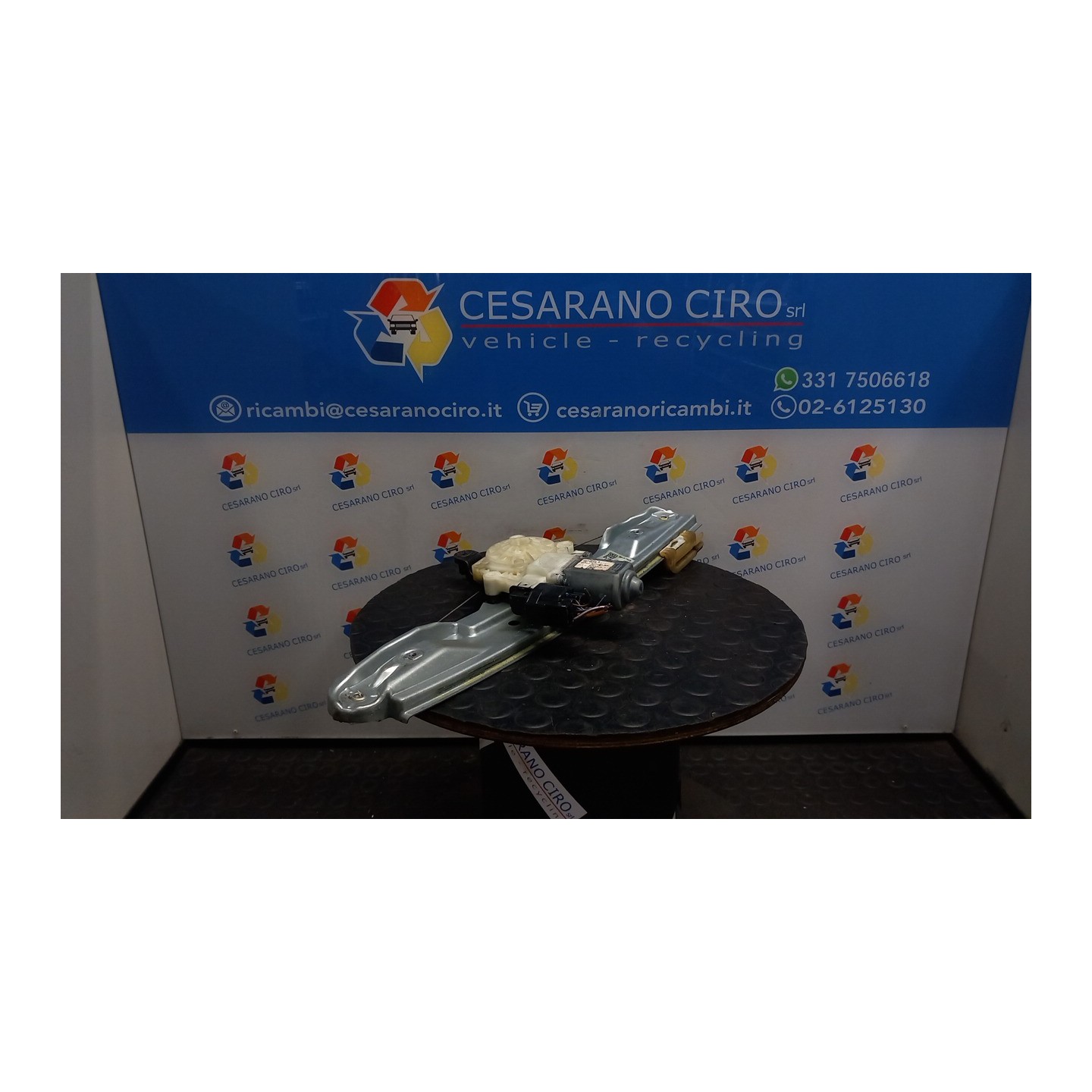 ALZACRISTALLO ELETTR. PORTA POST. C/MOTORINO DX. 059 FORD FOCUS (CB8) (02/11-11/15) PNDA 5118330