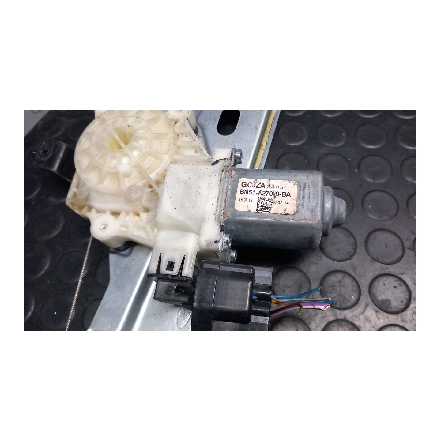 ALZACRISTALLO ELETTR. PORTA POST. C/MOTORINO DX. 059 FORD FOCUS (CB8) (02/11-11/15) PNDA 5118330
