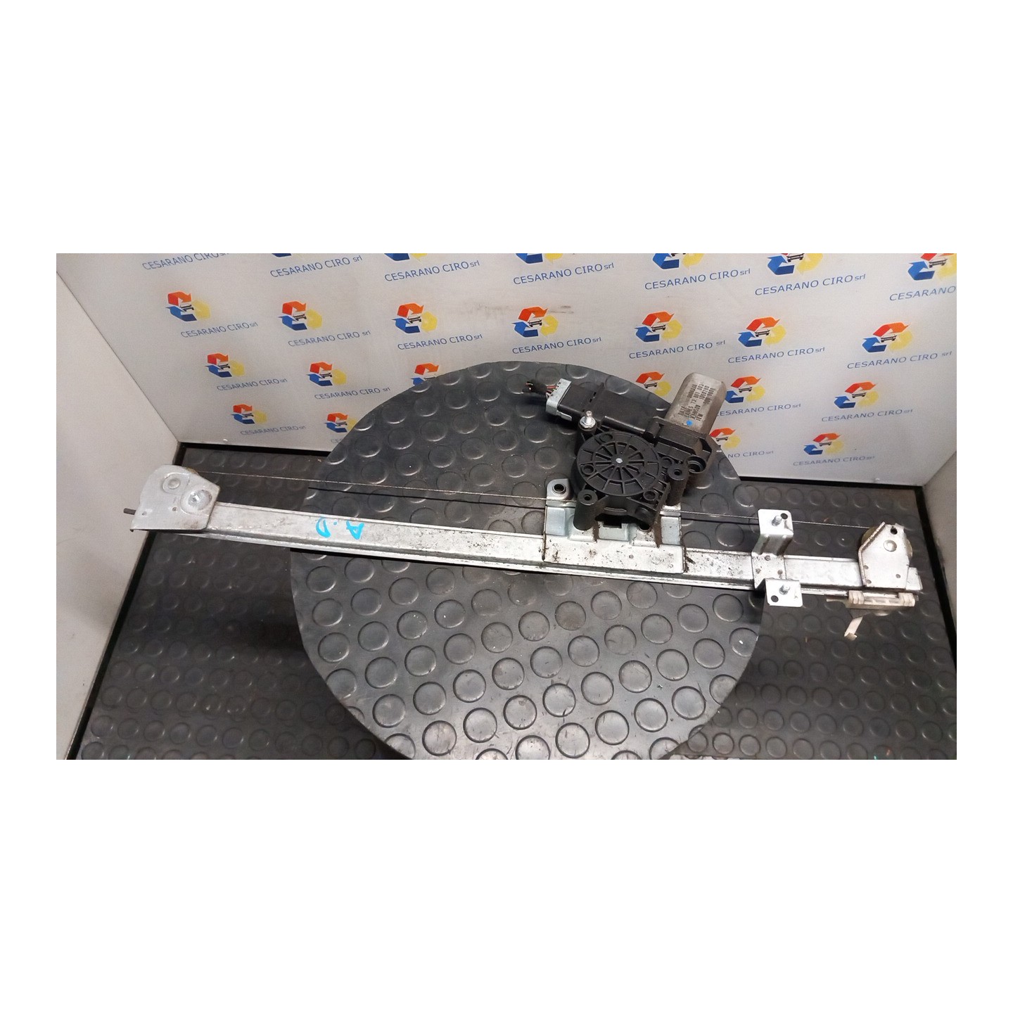 ALZACRISTALLO ELETTR. PORTA ANT. CON MOTORINO DX. 108 CITROEN JUMPER FURGONE (06/06-) 4HU 1607707180