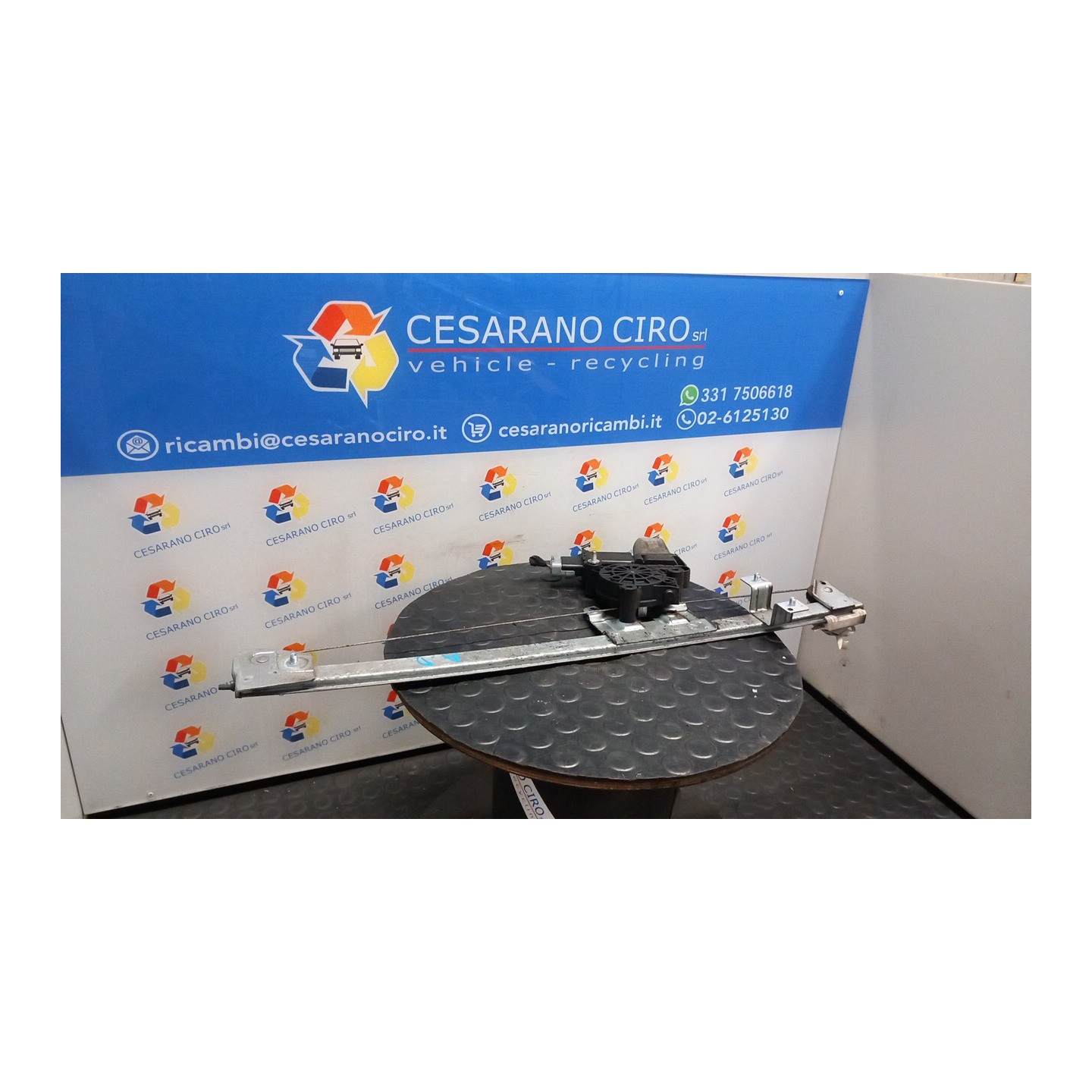 ALZACRISTALLO ELETTR. PORTA ANT. CON MOTORINO DX. 108 CITROEN JUMPER FURGONE (06/06-) 4HU 1607707180