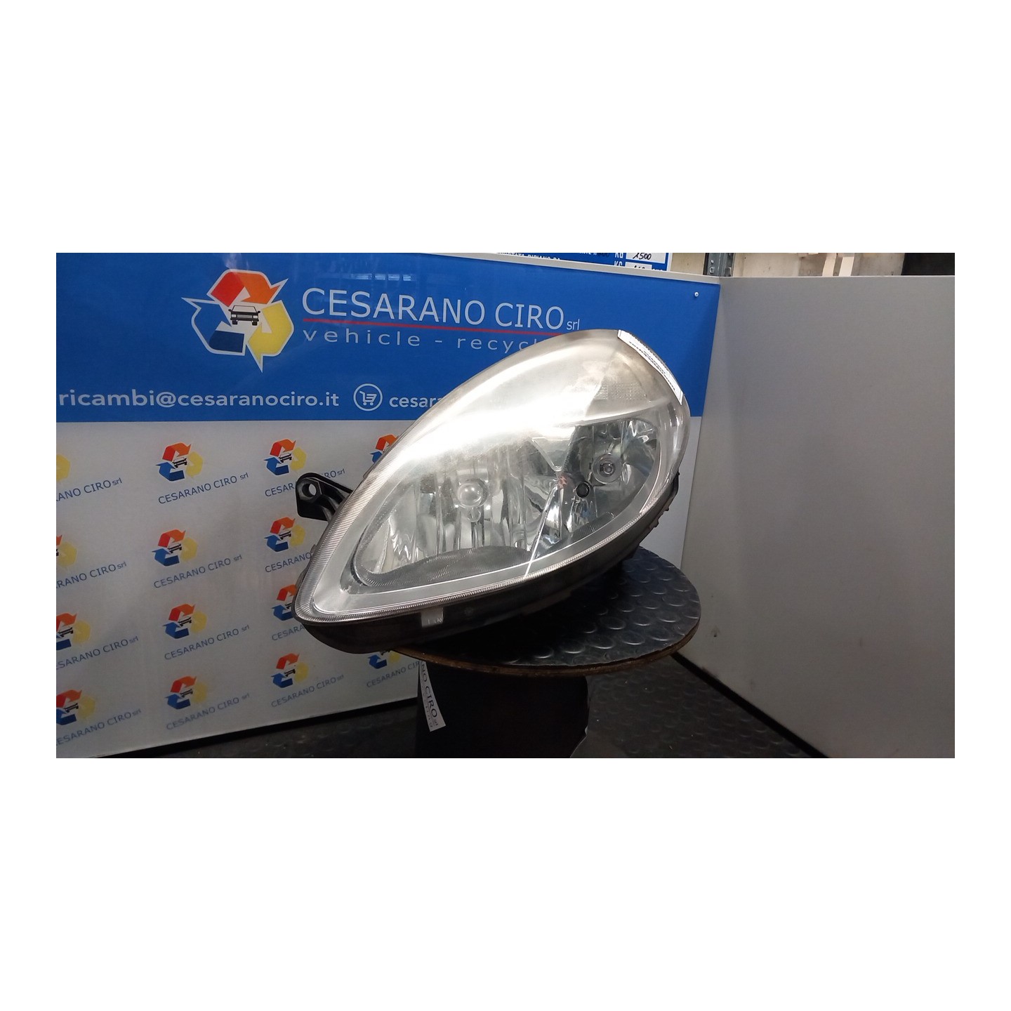 PROIETTORE SX. 134 LANCIA YPSILON (TE) (09/06-12/08) 188A4000 51786654