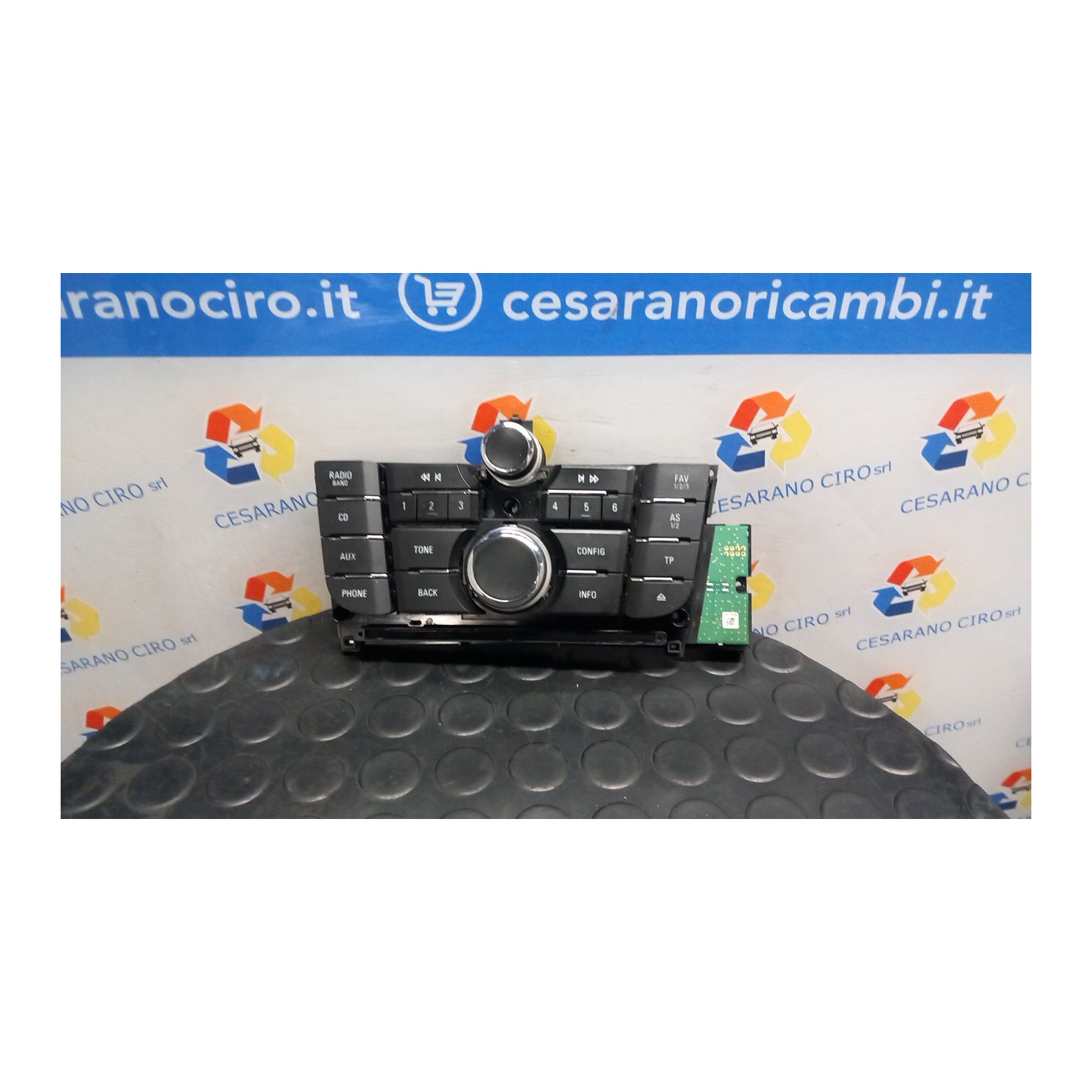 BLOCCO COMANDI AUTORADIO 021 OPEL MERIVA (S10) (04/10-) A17DTS 13268686