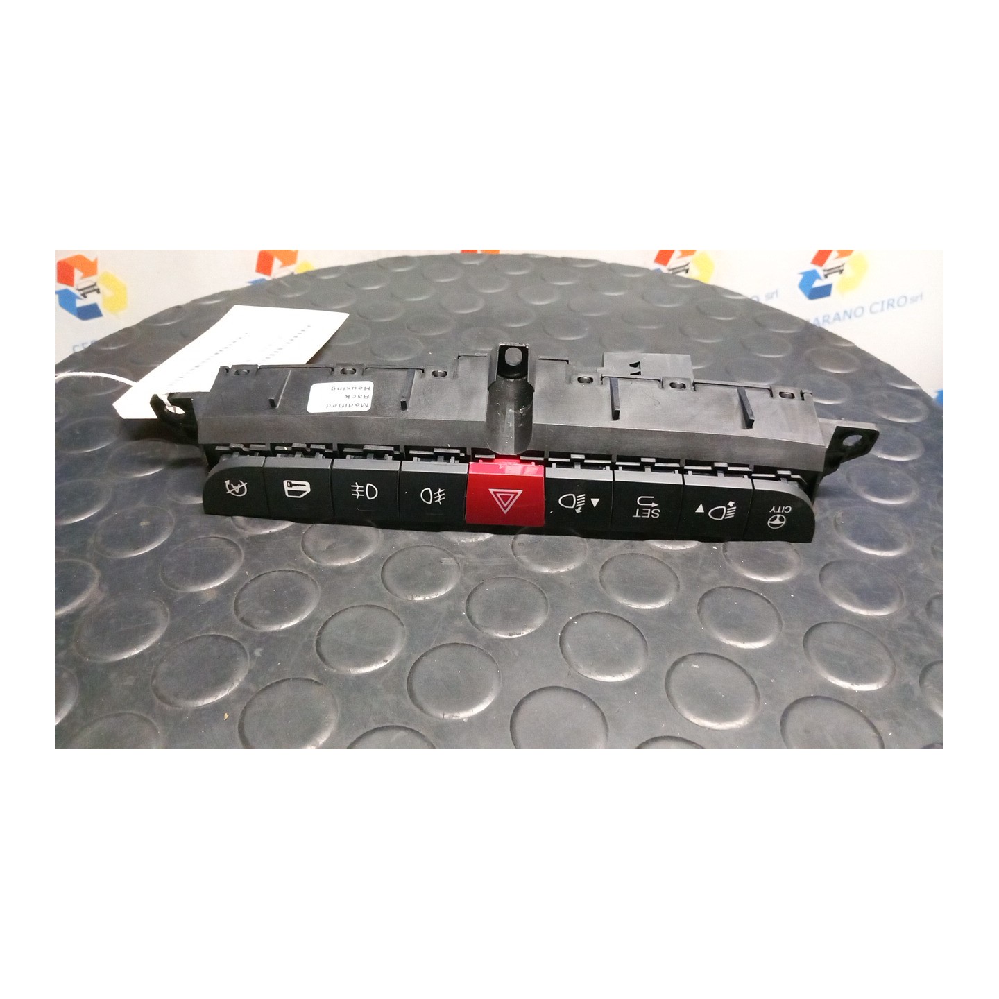 BLOCCO COMANDI MULTIFUNZIONI C/STOP START.S/FENDINEBBIA 063 FIAT 500L (73) (07/12-) 199B4000 735600089
