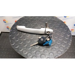 MANIGLIA PORTA ANT. SX. 042 TOYOTA RAV 4 3A SERIE (01/06-10/10) 2ADFTV 6921112220C1
