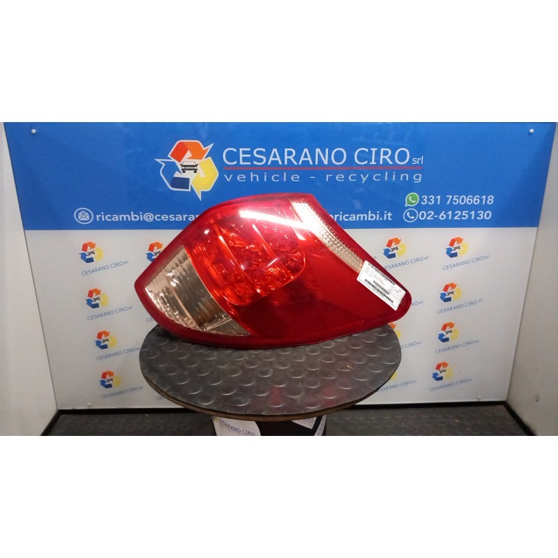 FANALE POST. DX. 048 TOYOTA RAV 4 3A SERIE (01/06-10/10) 2ADFTV 8155142091