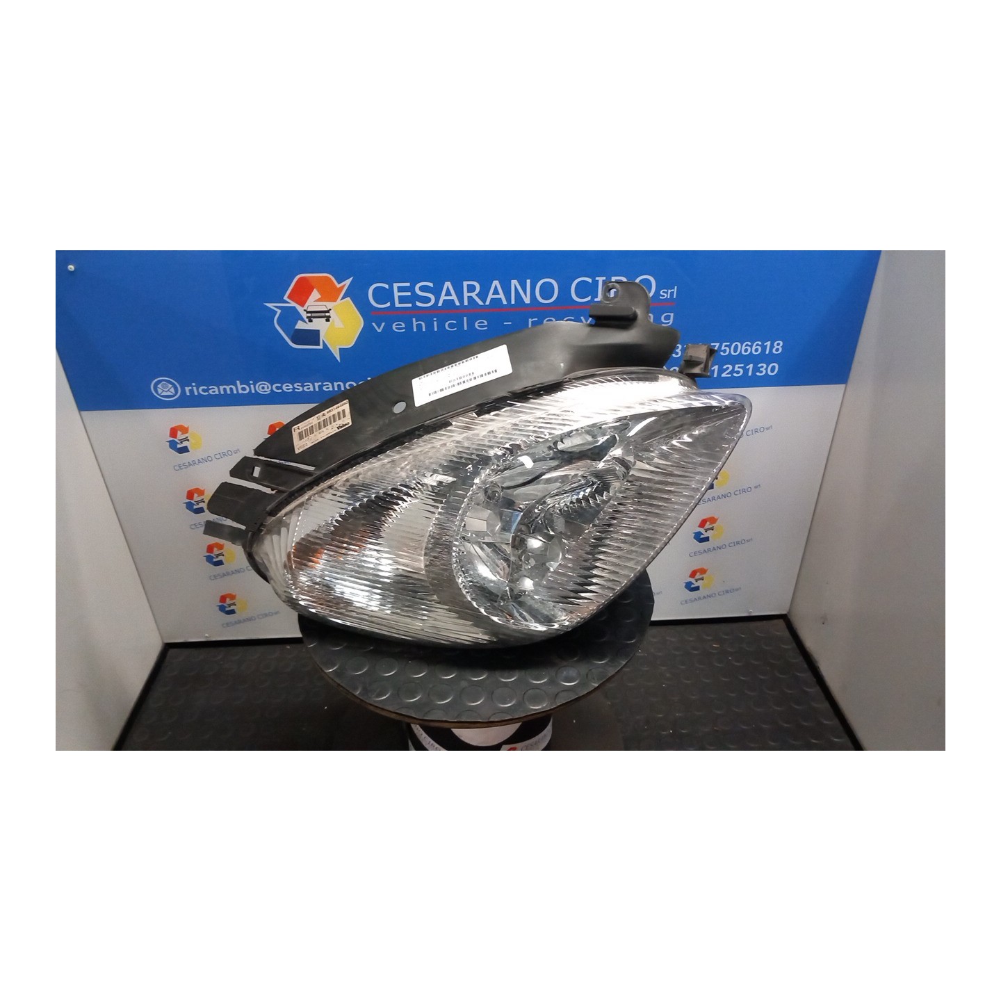 PROIETTORE DX. 061 CITROEN XSARA PICASSO (12/99-01/10) 6FZ 6205W0