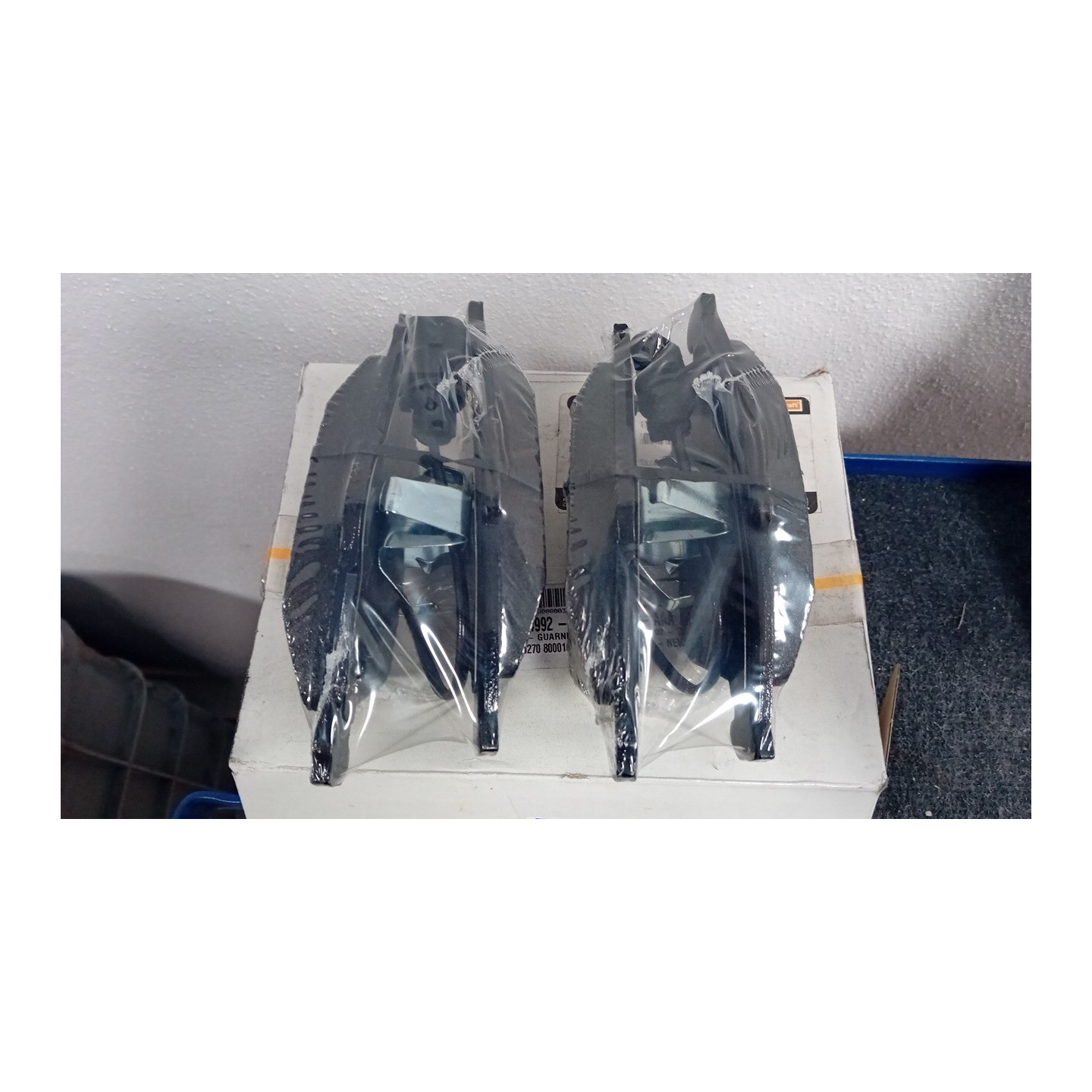 SERIE PASTIGLIE FRENI ANT. TEVES 347 089 AUDI A6 (4F) (03/04-06/09)  8E0698151G