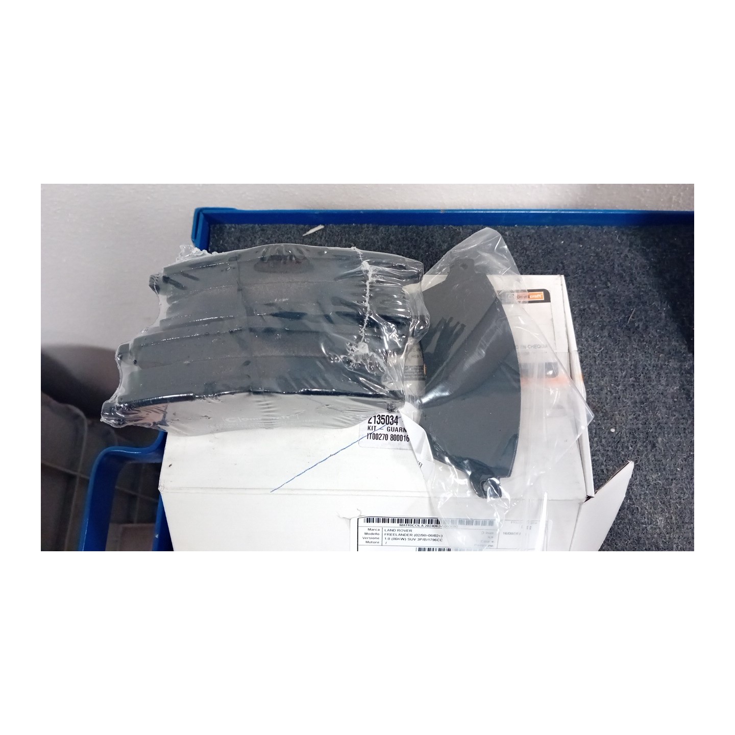 SERIE PASTIGLIE FRENI ANT. 090 LAND ROVER FREELANDER (02/98-08/02)  LR021899