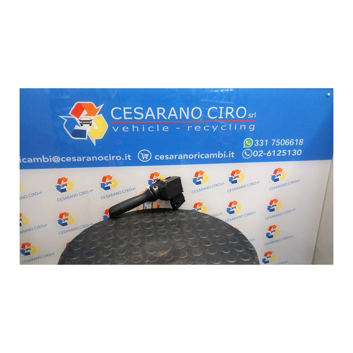 BLOCCO COMANDI TERGICRISTALLI 135 TOYOTA IQ (01/09-12/14) 1KRFE 8465252201