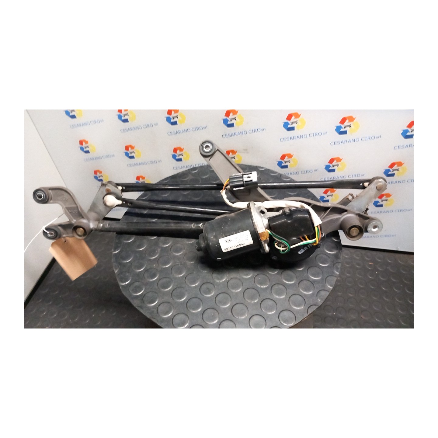 MECCANISMO TERGIPARABREZZA CON MOTORINO 114 KIA CARENS 2A SERIE (11/06-05/10) D4EA 981001D000