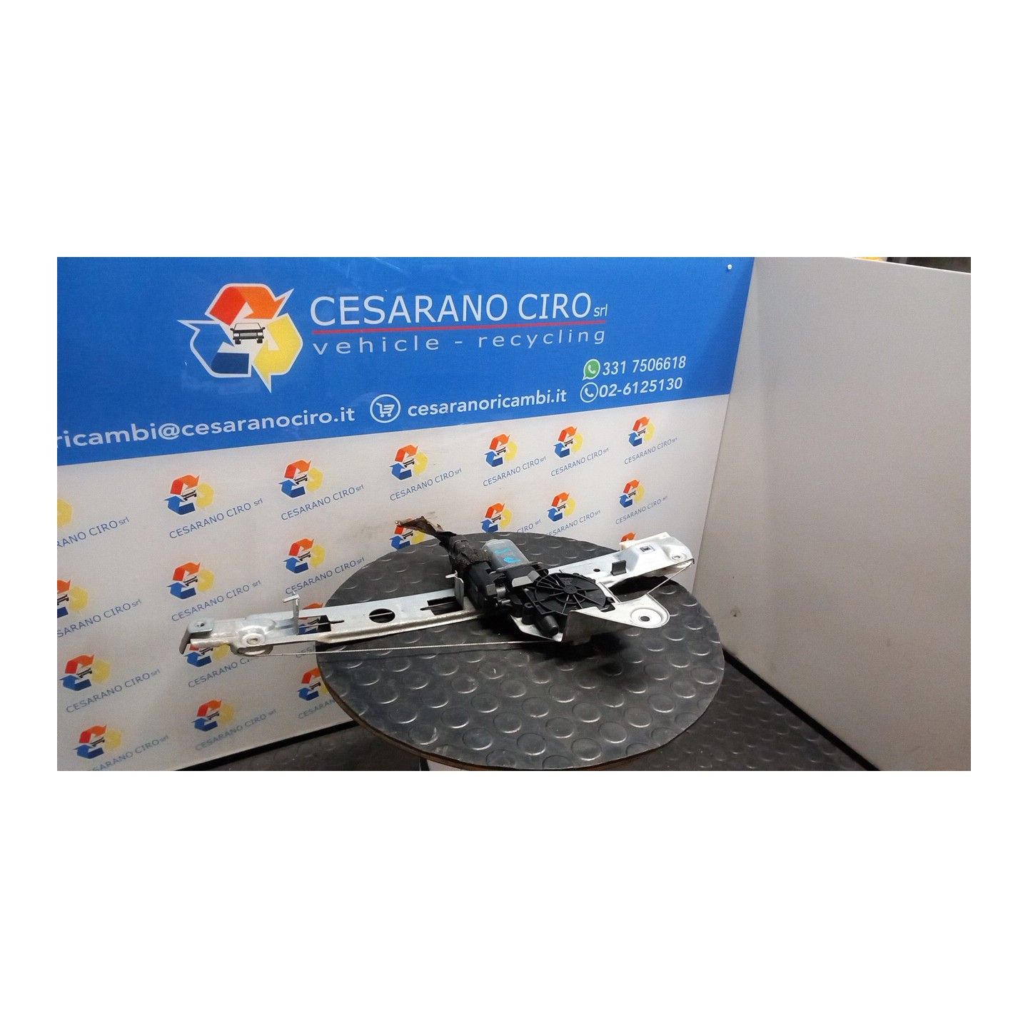 ALZACRISTALLO ELETTR. PORTA POST. CON MOTORINO IMPULSI SX. 164 RENAULT MEGANE 2A SERIE (02/06-08/09) K9KP7 8200028070