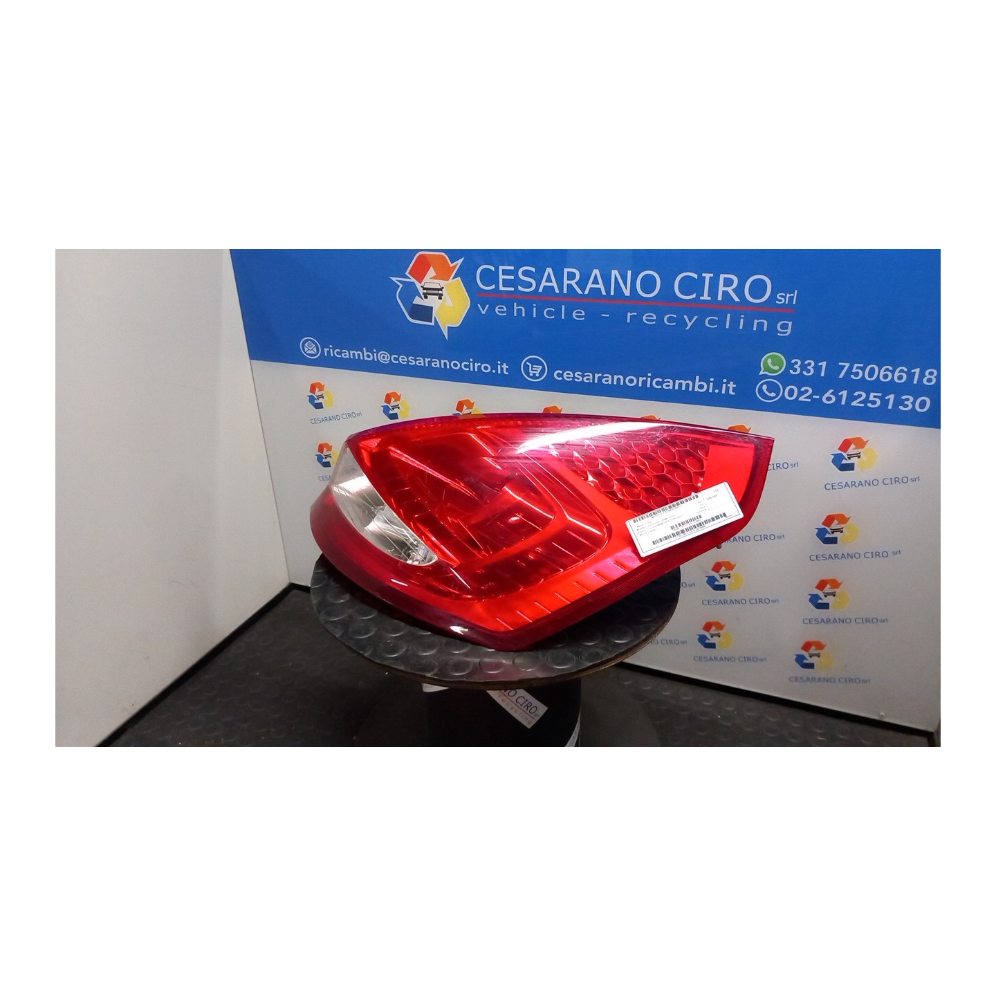 FANALE POST. DX. 151 FORD FIESTA (CB1) (09/08-10/13) SNJA 1709552