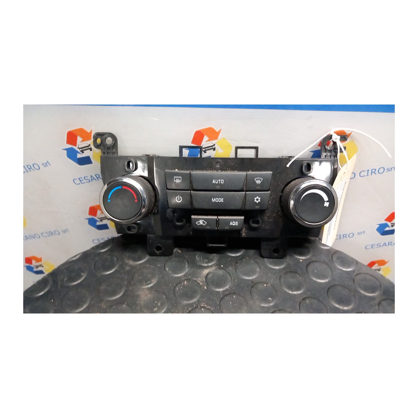 BLOCCO COMANDO CLIMATIZZAZIONE 053 CHEVROLET (DAEWOO) ORLANDO (J309) (11/10-) F18D4 13585645