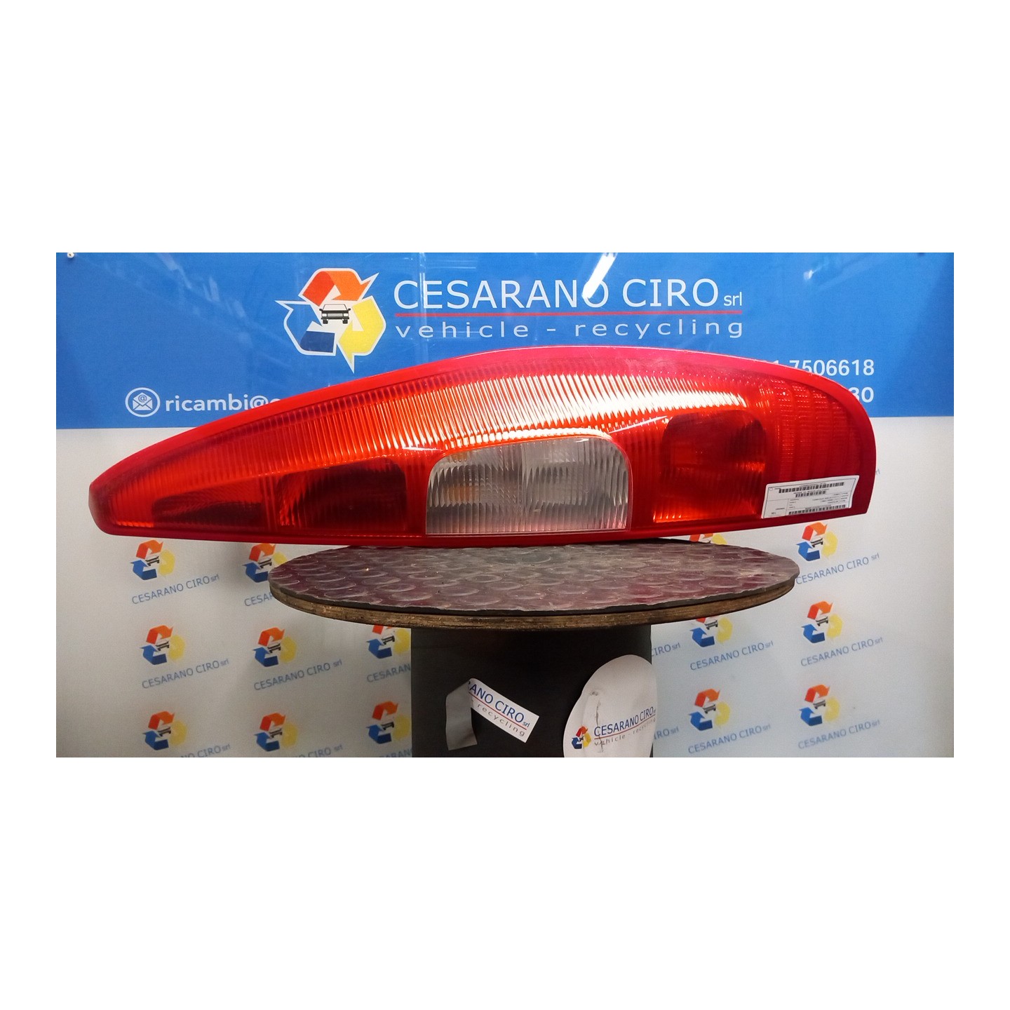 FANALE POST. 02-02-06- DX. 095 MITSUBISHI COLT (06/04-12/09) 639939 8330A328