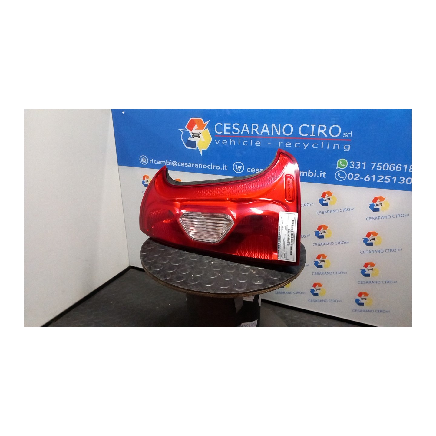 FANALE POST. DX. 040 FIAT PANDA VAN (33) (06/12-09/18) 199A9000 52102350