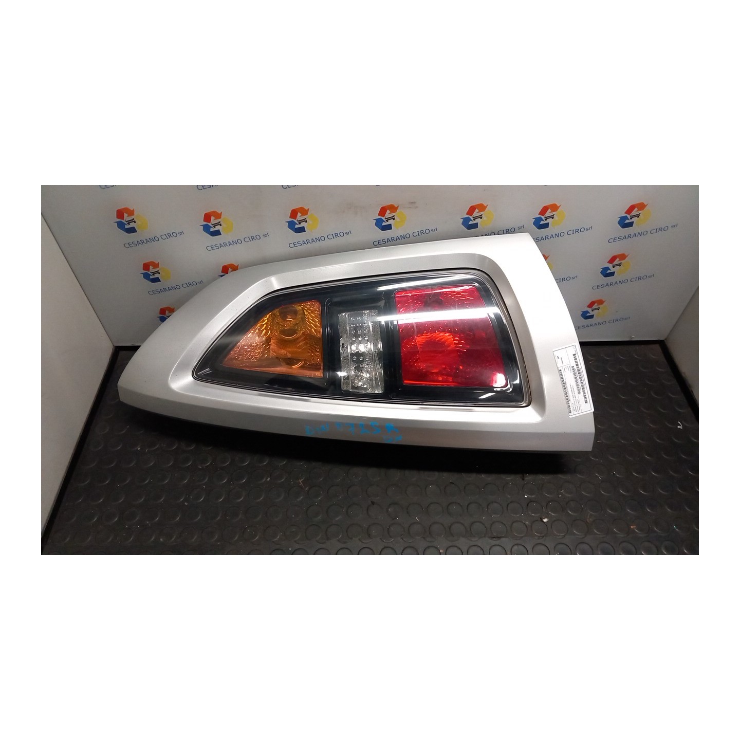 FANALE POST. DX. 053 KIA SOUL 1A SERIE (03/09-03/14) G4FC 924202K010