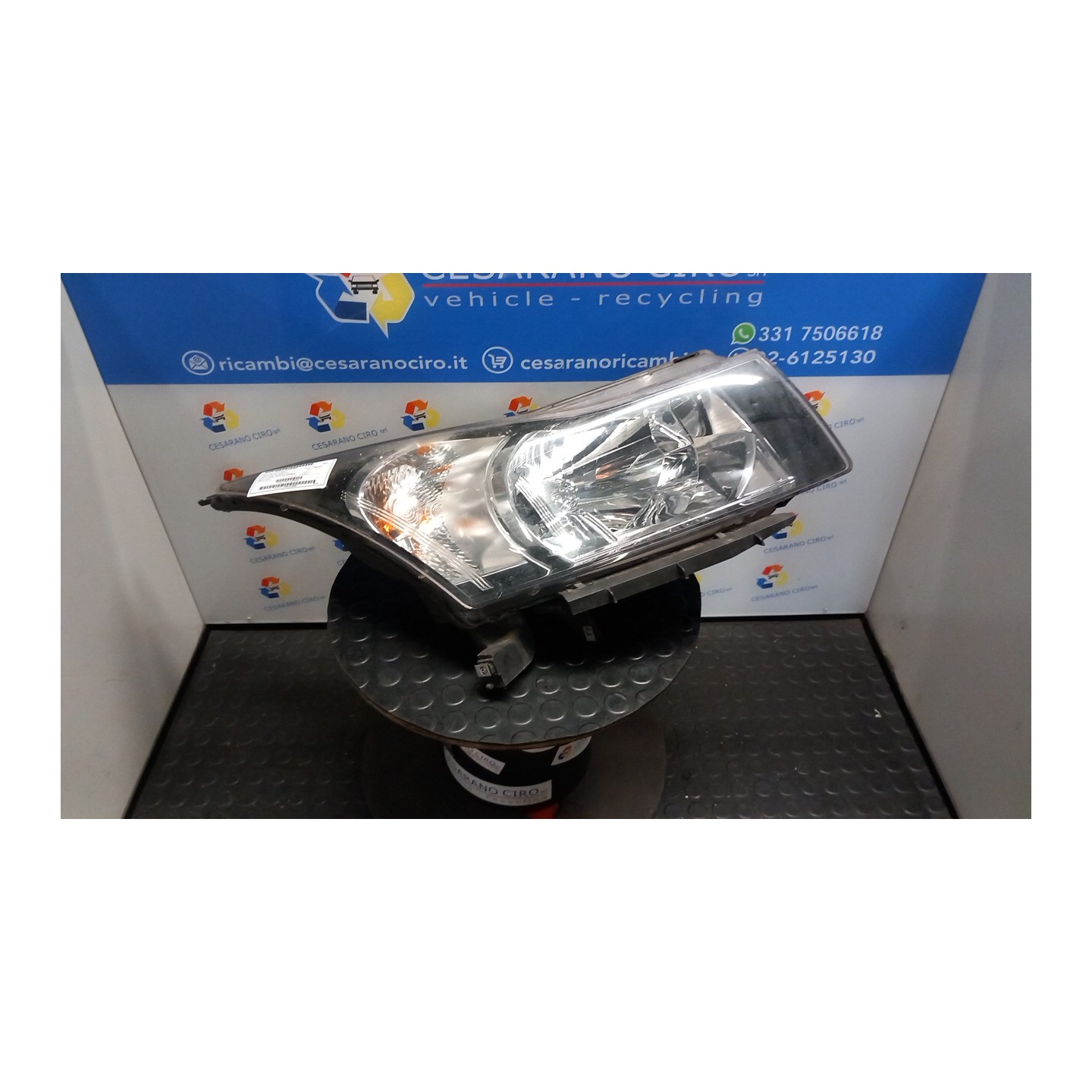 PROIETTORE DX. 077 CHEVROLET (DAEWOO) CRUZE (J300) (04/09-12/14) Z20S1 96828235