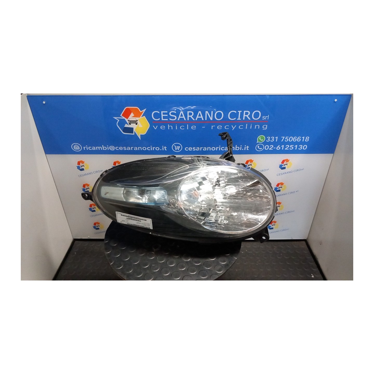 PROIETTORE SX. 024 NISSAN MICRA (K12E) (11/02-05/06) CR14 26060BG10B
