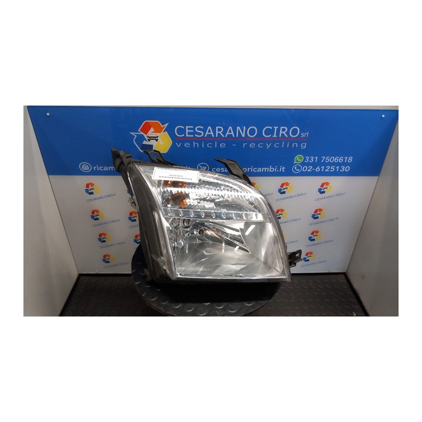 PROIETTORE DX. 025 FORD FUSION (CBK) (09/02-) FYJA 1526782