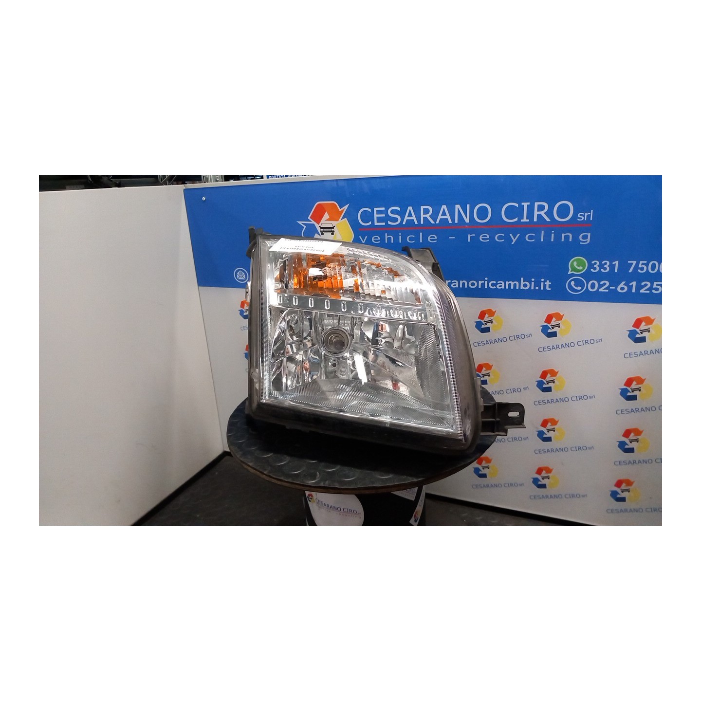 PROIETTORE DX. 025 FORD FUSION (CBK) (09/02-) FYJA 1526782