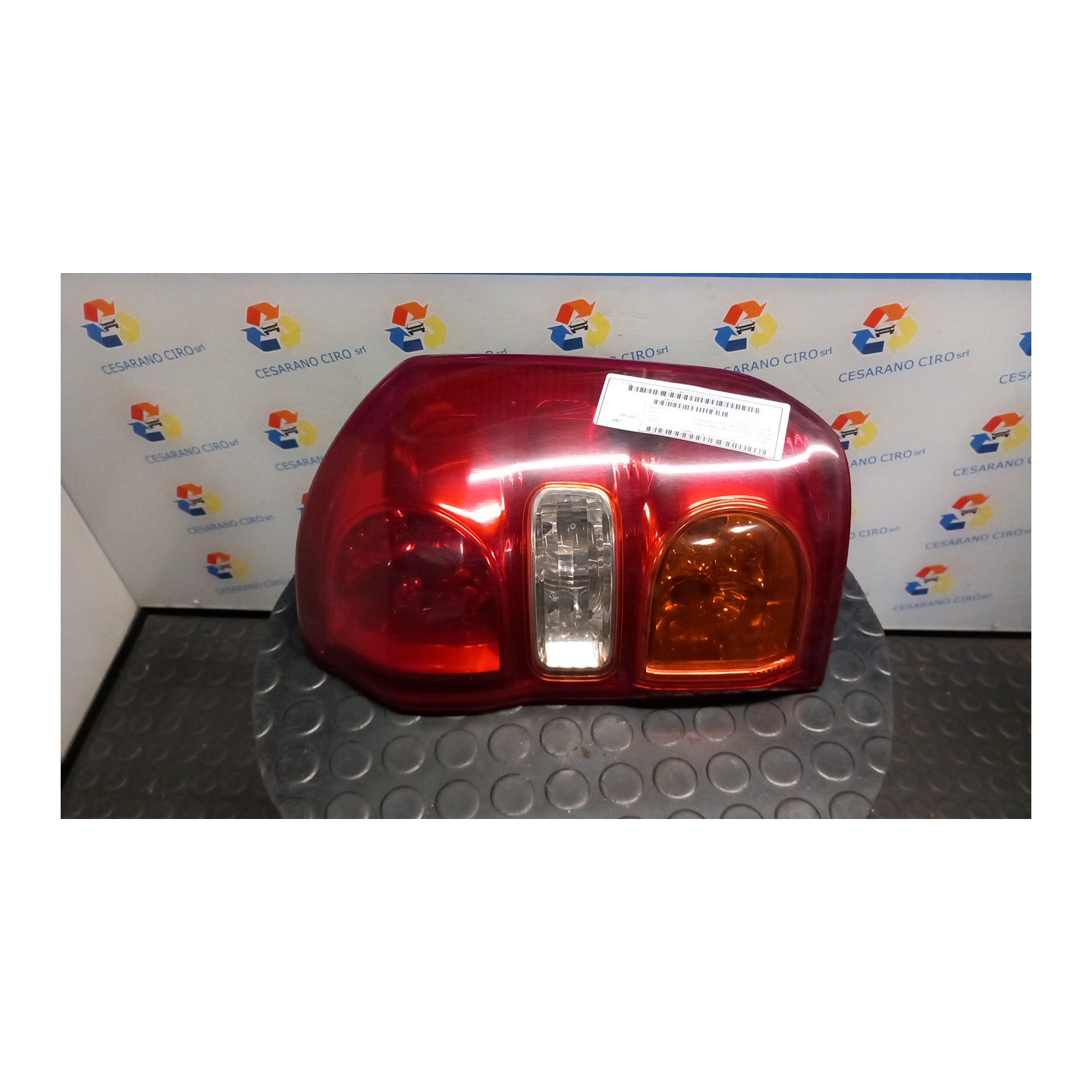 FANALE POST. DX. 015 TOYOTA RAV 4 2A SERIE (09/00-01/06) 1CDFTV 8155142060