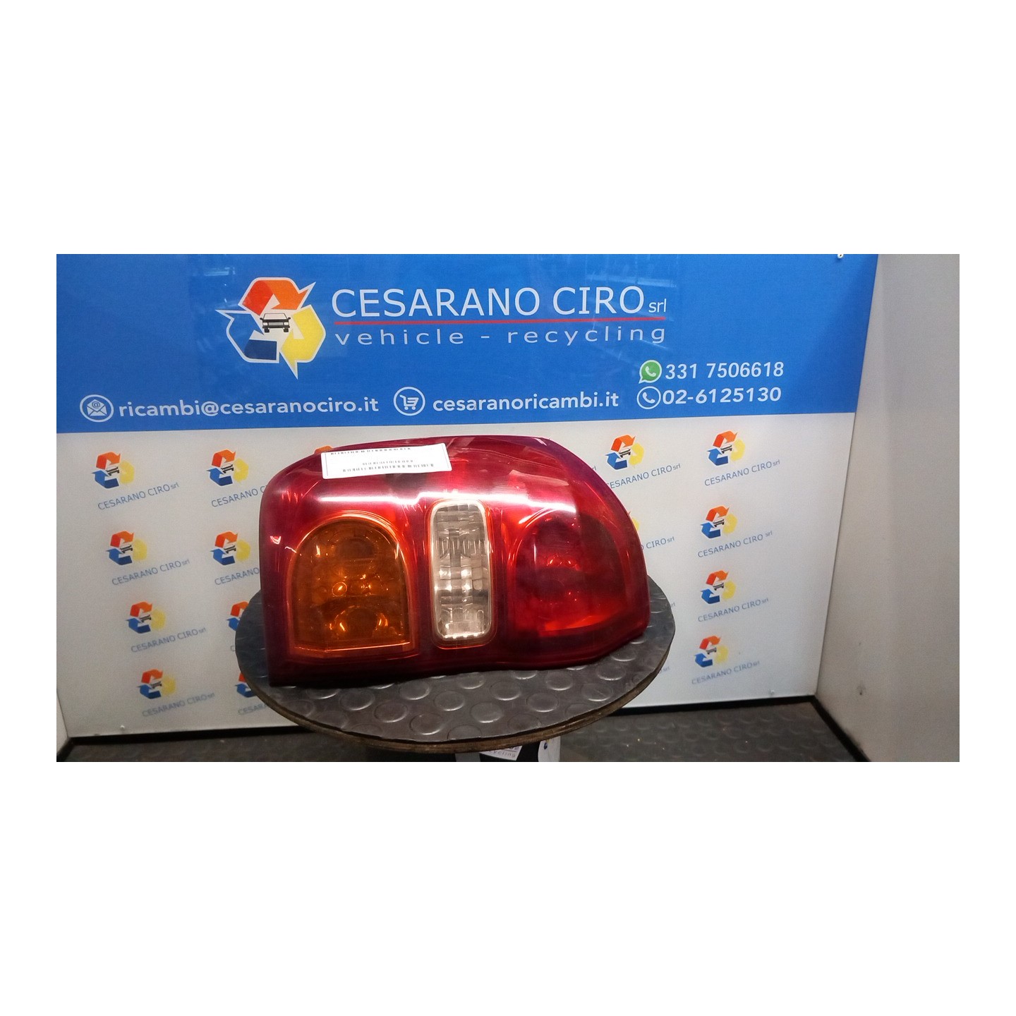 FANALE POST. SX. 018 TOYOTA RAV 4 2A SERIE (09/00-01/06) 1CDFTV 8156142040