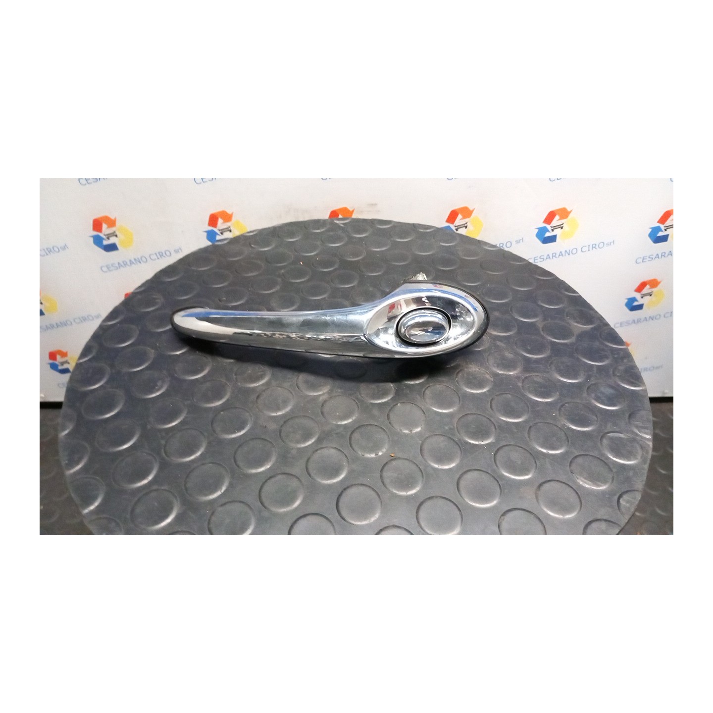 MANIGLIA PORTA POST. DX. 013 CHRYSLER PT CRUISER (05/00-10/05) 16L K04724914AE