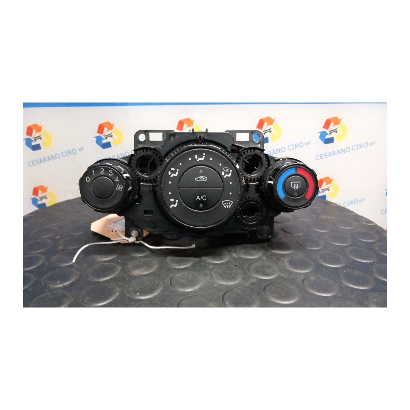 BLOCCO COMANDO CLIMATIZZAZIONE C/A/C AUTO 039 FORD FIESTA (CB1) (09/08-10/13) SNJA 1692816