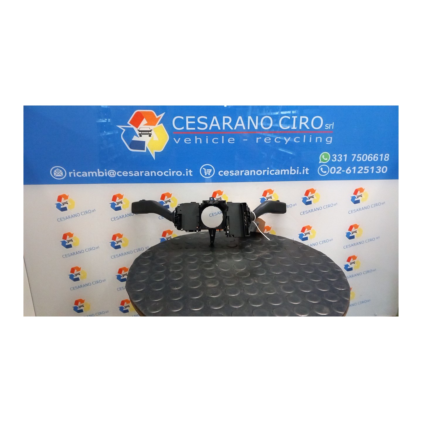 DEVIOGUIDASGANCIO C/DISP. MULTI./COM. INTER. 065 VOLKSWAGEN UP! (06/16-) CHY 1S0953513H9B9