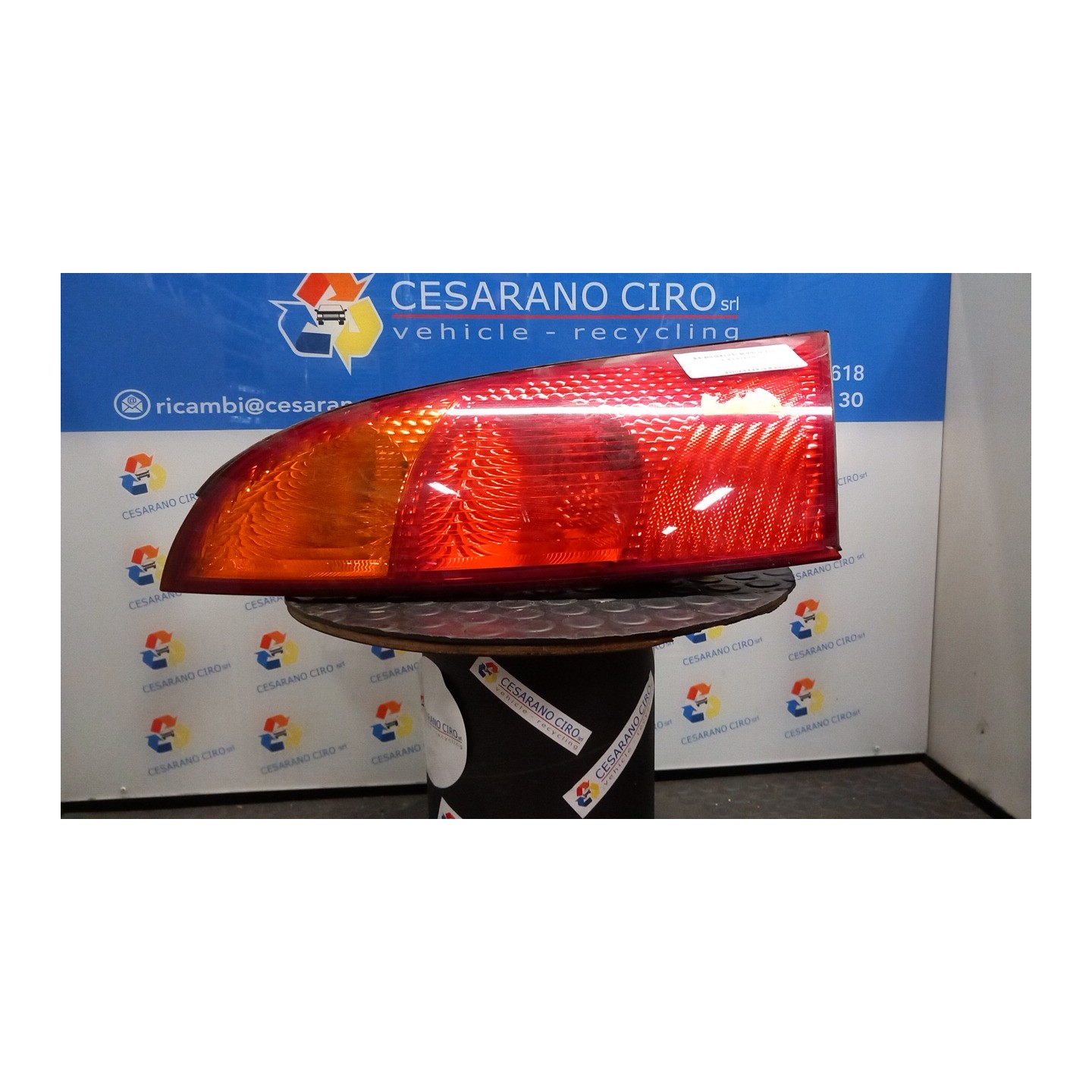 FANALE POST. SX. 068 FORD FOCUS (CAK) (10/01-04/05) F9DA 1214223