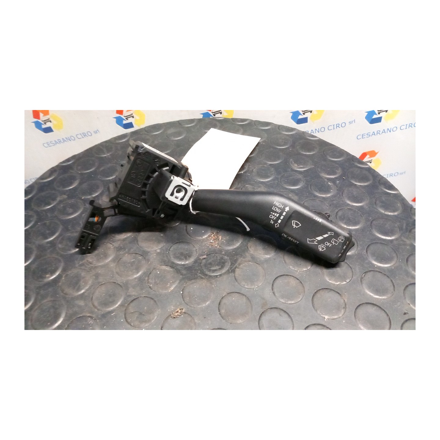 BLOCCO COMANDI TERGICRISTALLI NERO. C/PLURINDICATORE 003 VOLKSWAGEN TOURAN (1T) (02/03-11/10) BMM 1K0953519J9B9