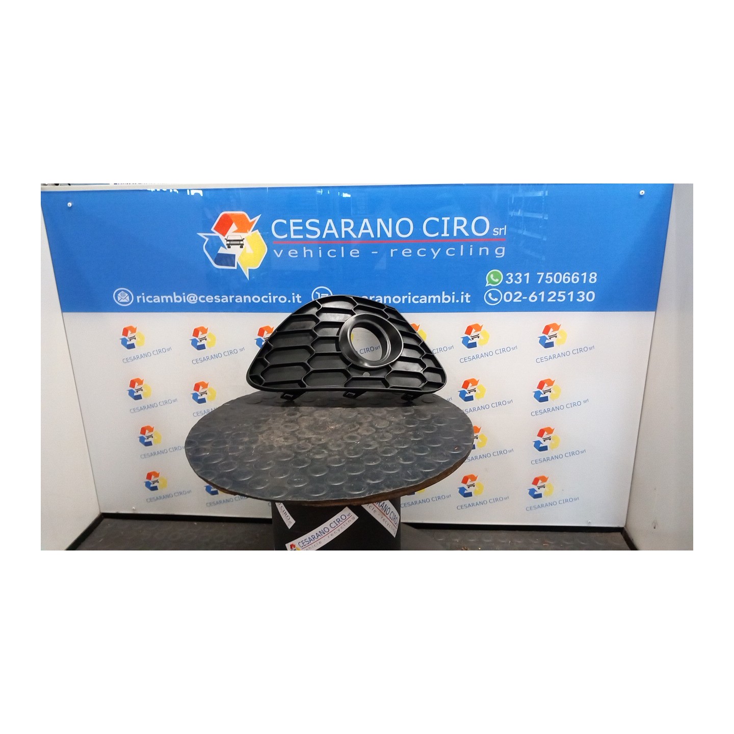 GRIGLIA LAT. PARAURTI ANT. P/FENDINEBBIA DX. 010 ALFA ROMEO GIULIETTA (X7) (03/10-10/13) 940A4000 156090419