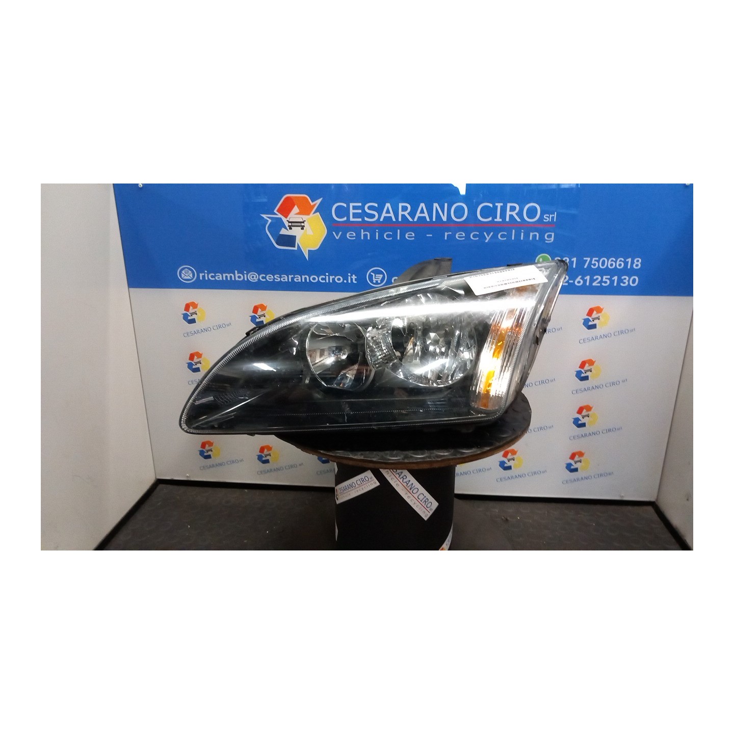 PROIETTORE C/ CORNICE FINITURA NERA SX. 009 FORD FOCUS (CAP) (11/04-06/08) KKDA 1480996