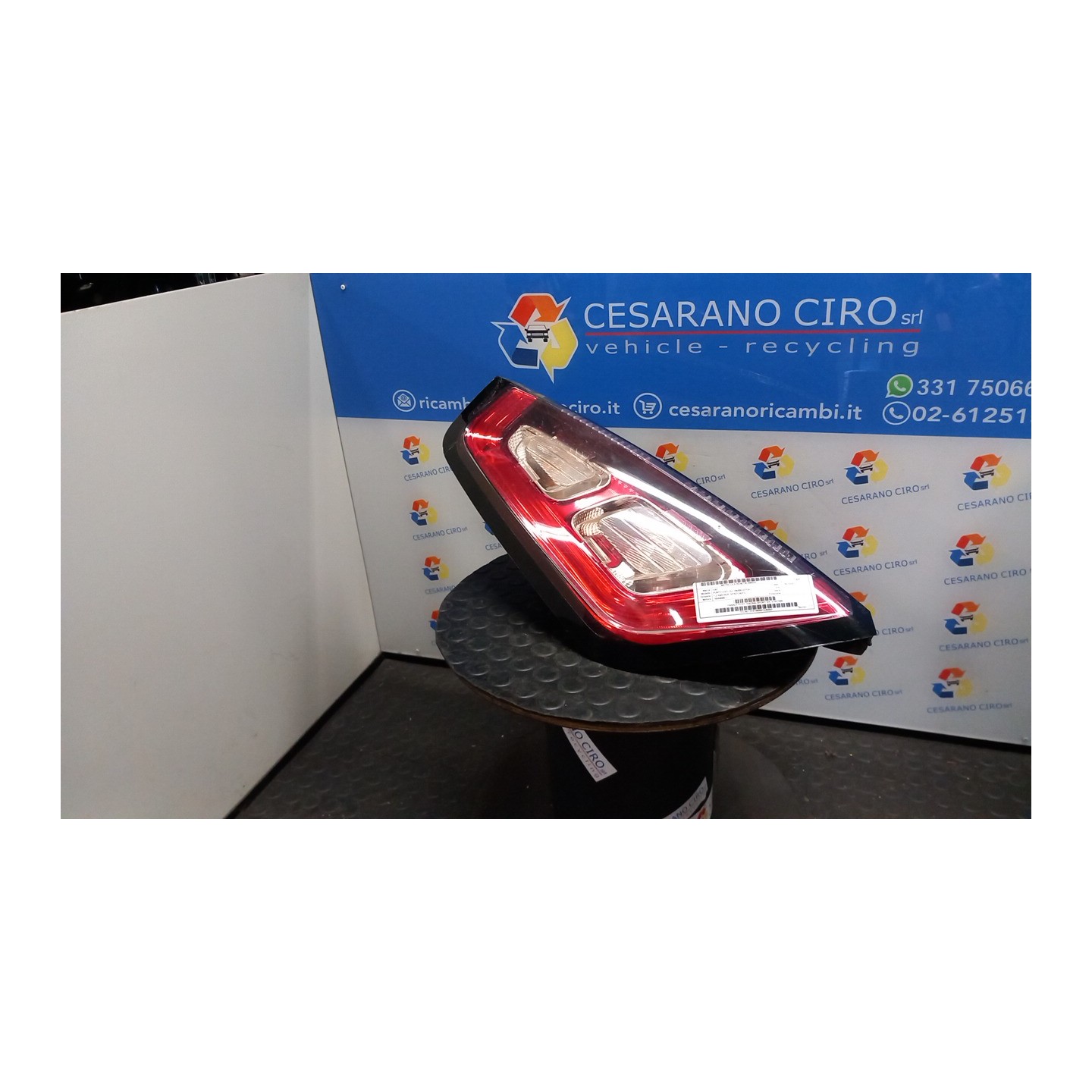 FANALE POST. RACING,SPORT SX. 033 FIAT PUNTO EVO (3J) (08/09-07/13) 169A4000 51927095