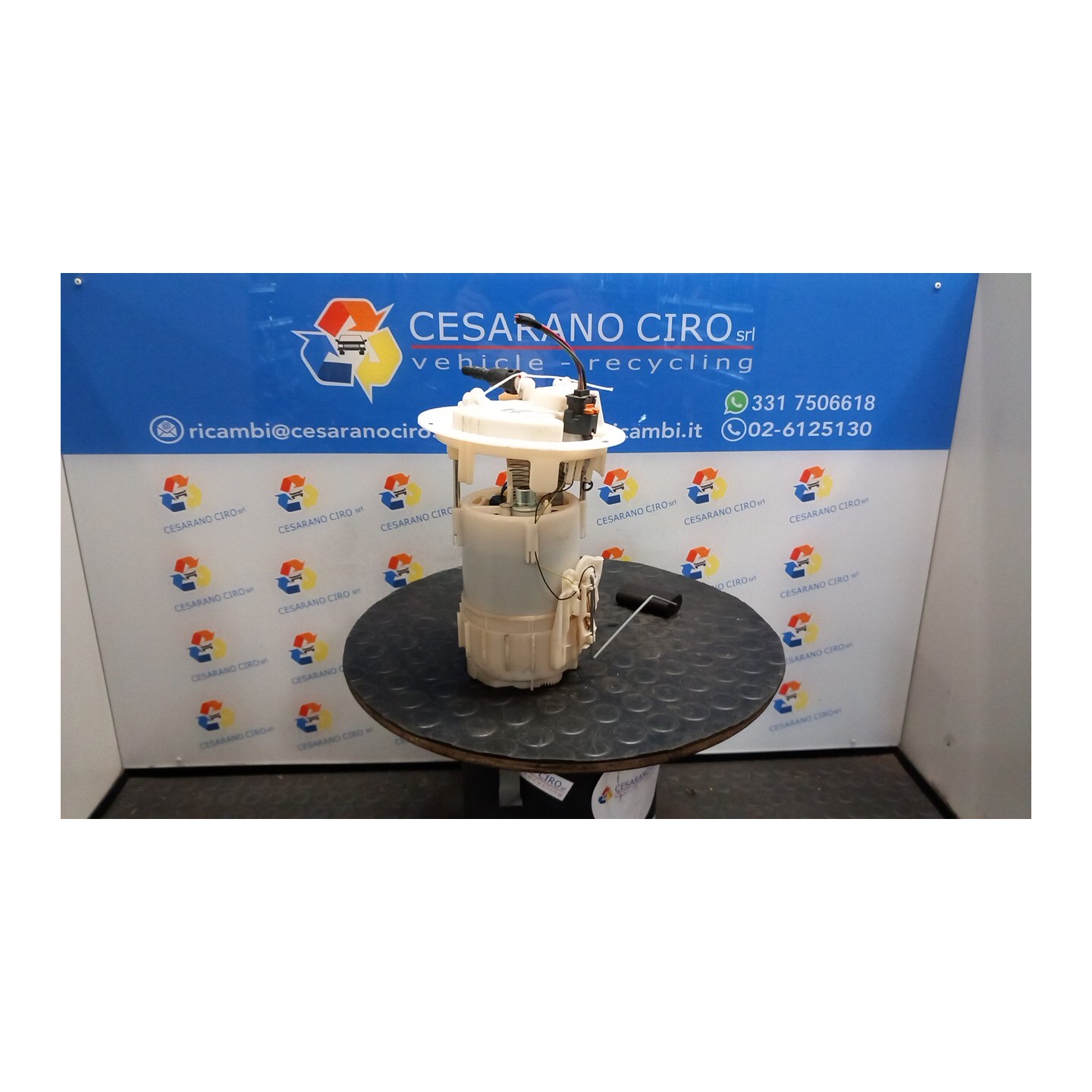 POMPA CARBURANTE C/TRASDUTTORE (GALLEGGIANTE) P/FILTRO INTERNO SERBATOIO 059 PEUGEOT 208 (04/15-06/20) HM05 9674466680