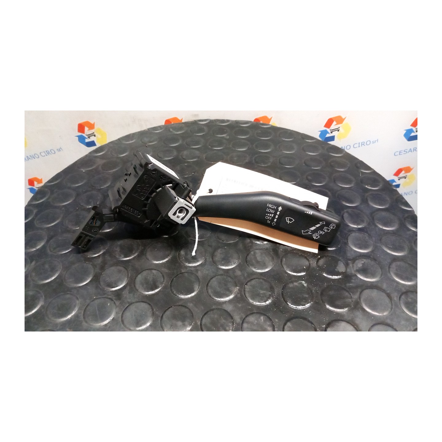 BLOCCO COMANDI TERGICRISTALLI 035 VOLKSWAGEN GOLF (5K/AJ) (09/08-) CAV 1K0953519H9B9