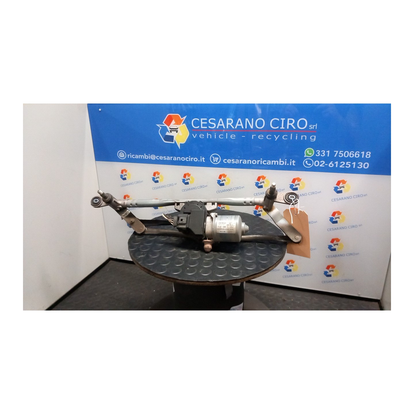 MECCANISMO TERGIPARABREZZA CON MOTORINO 043 FIAT PANDA VAN (33) (06/12-09/18) 312B2000 52024852
