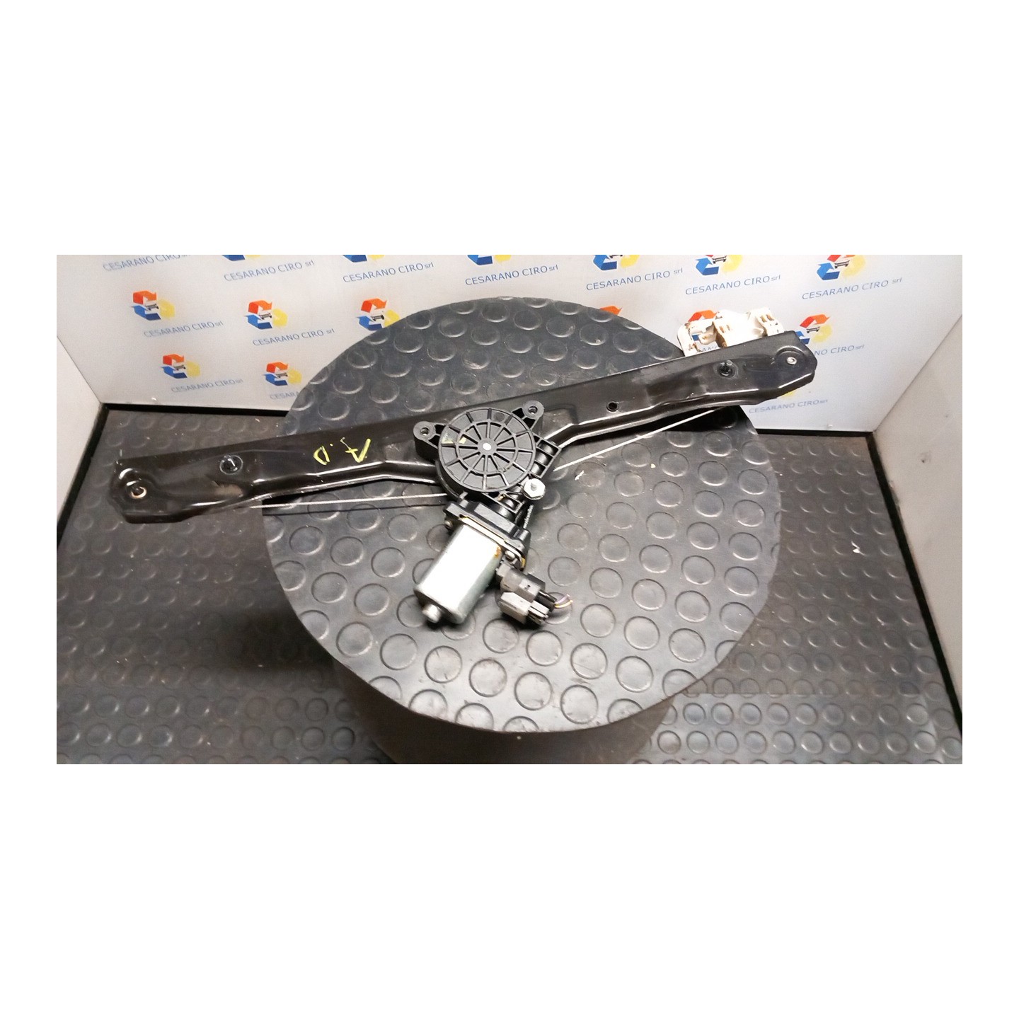 ALZACRISTALLO ELETTR. PORTA ANT. C/MOTORINO DX. 044 FIAT PANDA VAN (33) (06/12-09/18) 312B2000 52076549