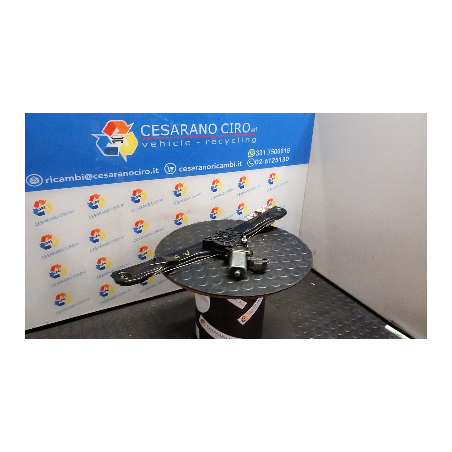ALZACRISTALLO ELETTR. PORTA ANT. C/MOTORINO DX. 044 FIAT PANDA VAN (33) (06/12-09/18) 312B2000 52076549