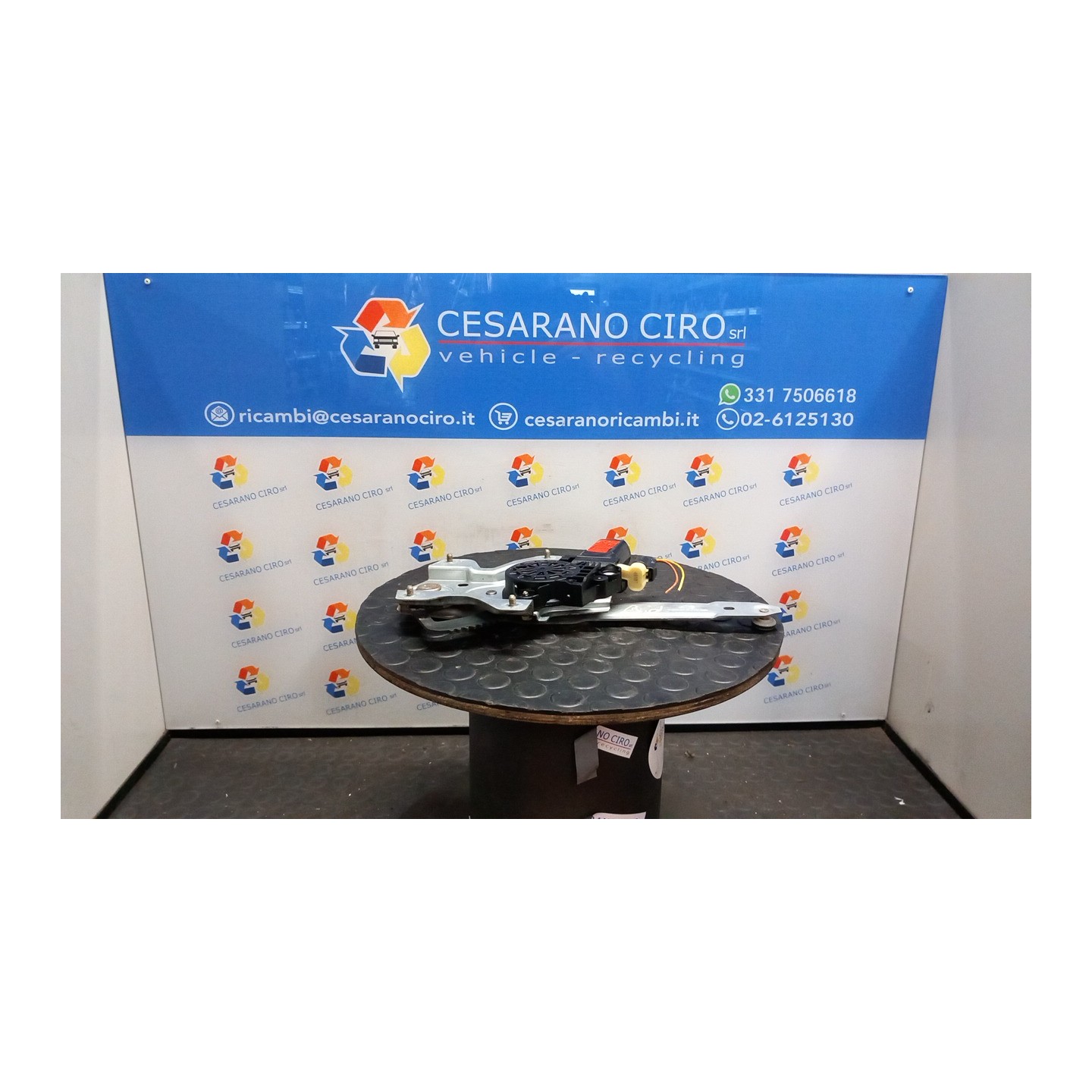 ALZACRISTALLO ELETTR. PORTA POST. C/MOTORINO DX. 051 KIA PICANTO 1A SERIE (02/08-07/11 G4HG 8340207011