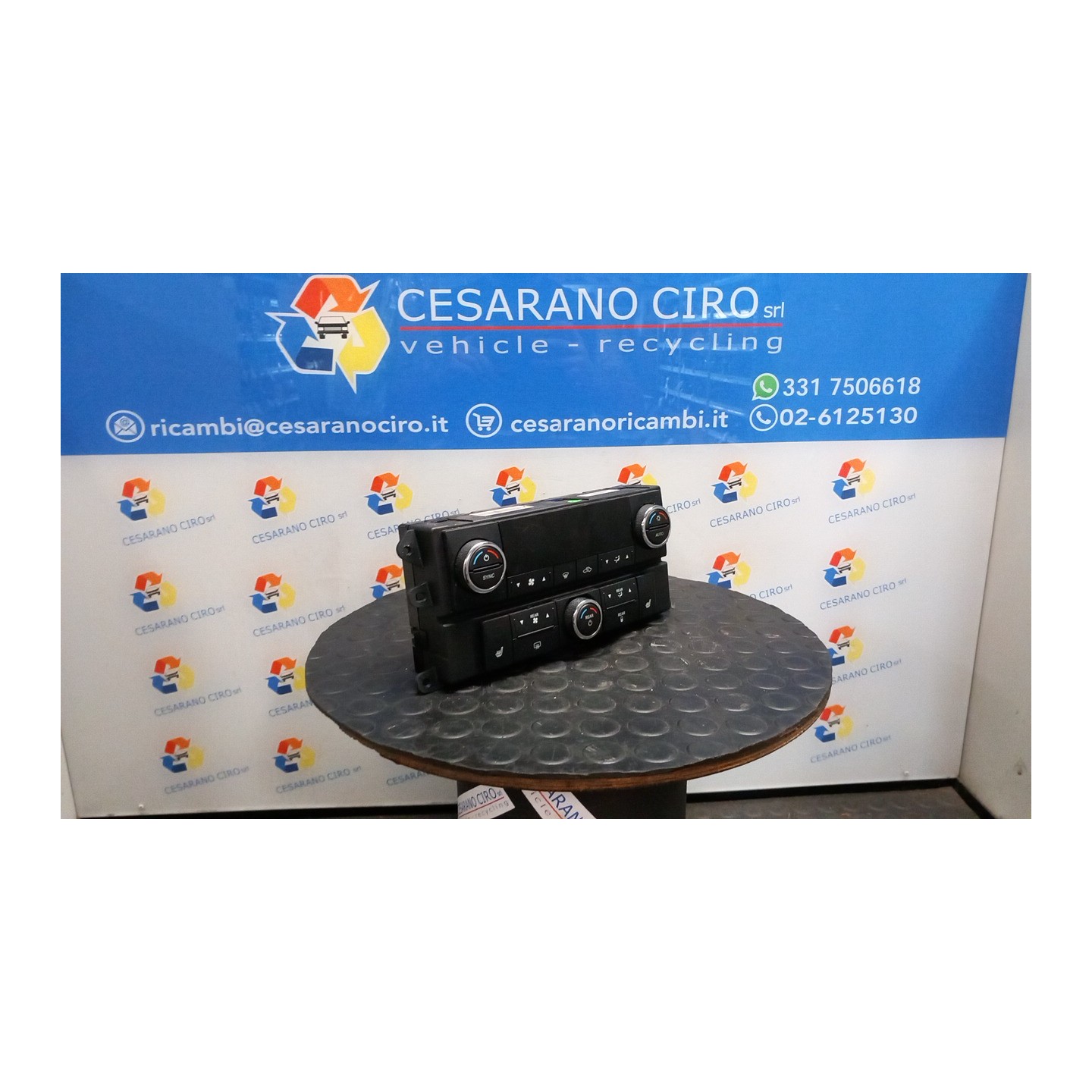 BLOCCO COMANDO CLIMATIZZAZIONE 062 CHRYSLER GRAND VOYAGER (03/08-) VM64C K55111933AB