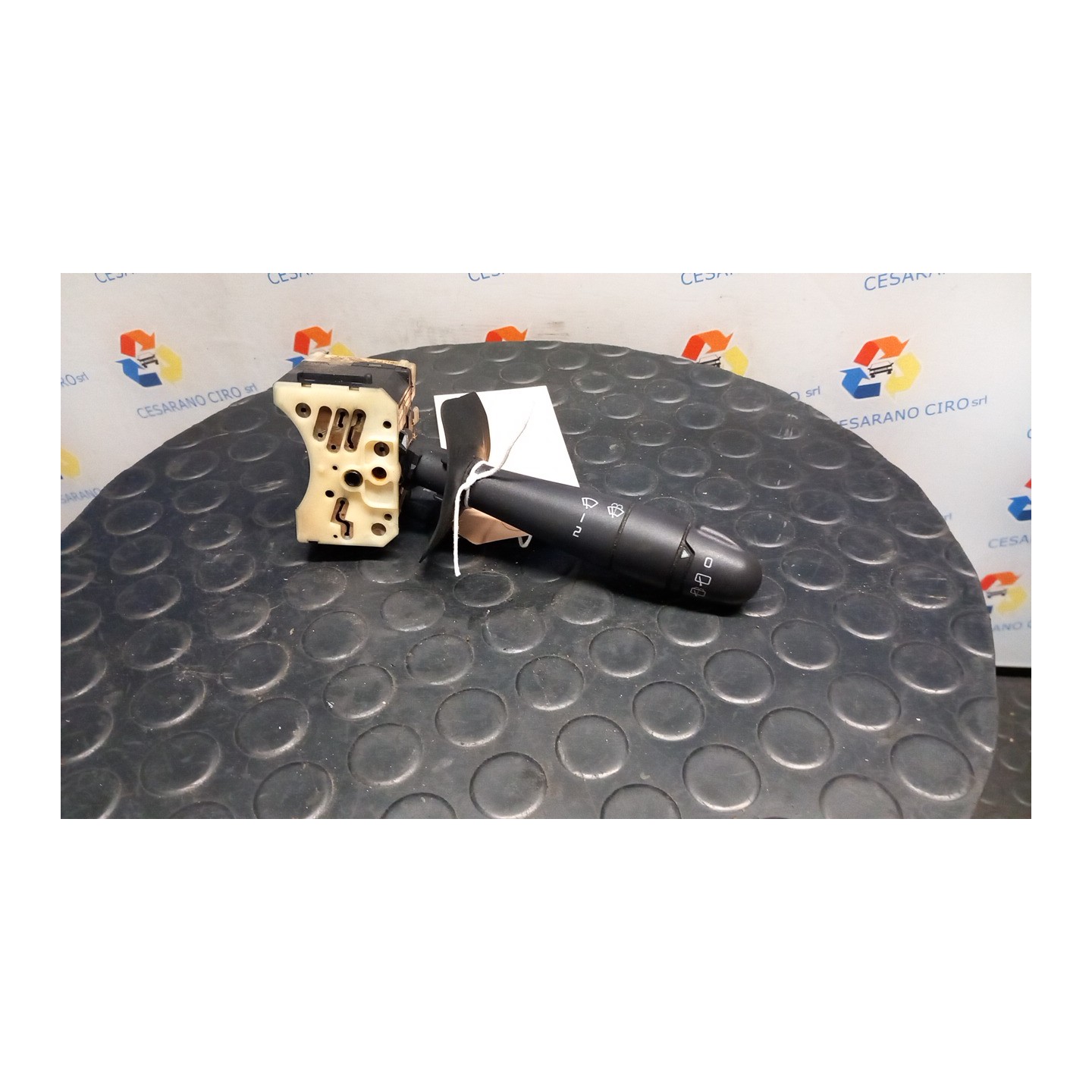 BLOCCO COMANDI TERGICRISTALLI 105 RENAULT CLIO 2A SERIE (04/98-04/01) E7JC6 7701045282
