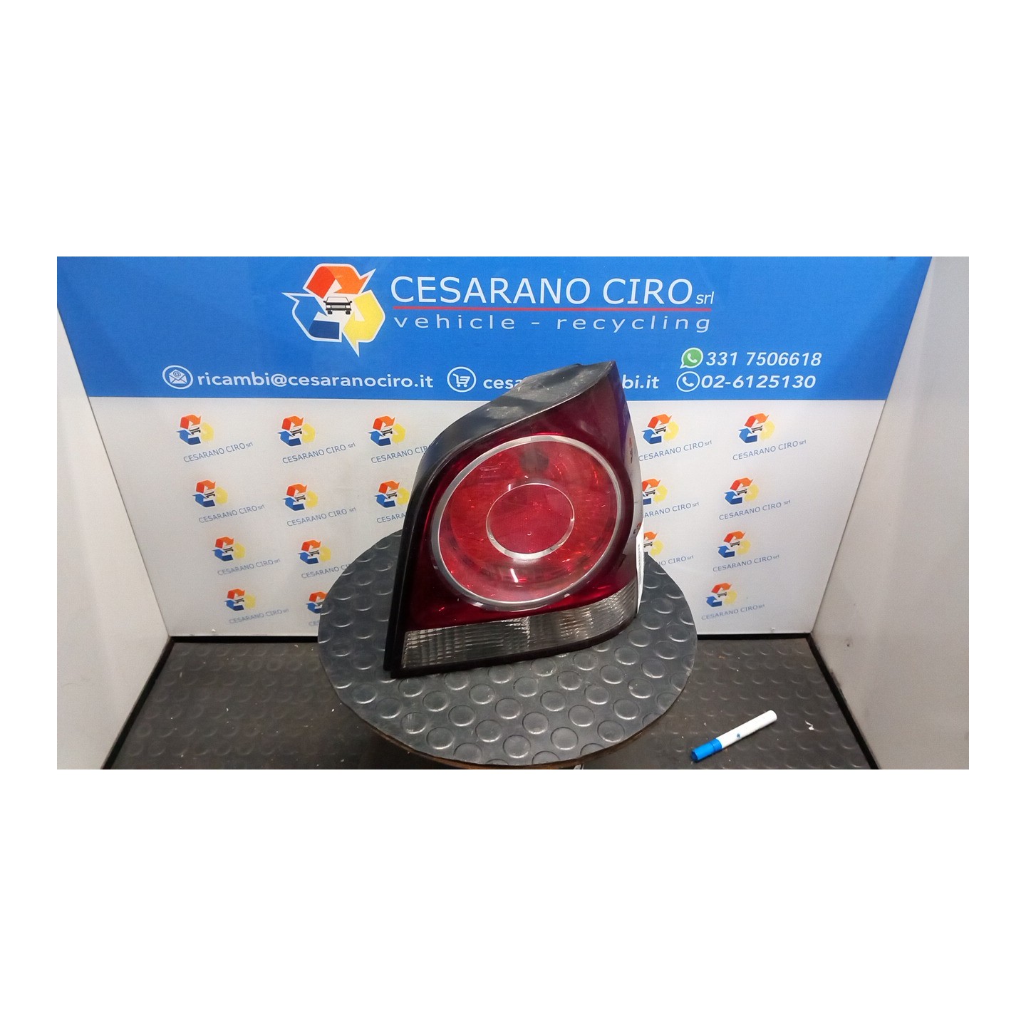 FANALE POST. DX. 007 VOLKSWAGEN POLO (9N) (04/05-) AXU 6Q6945096AB