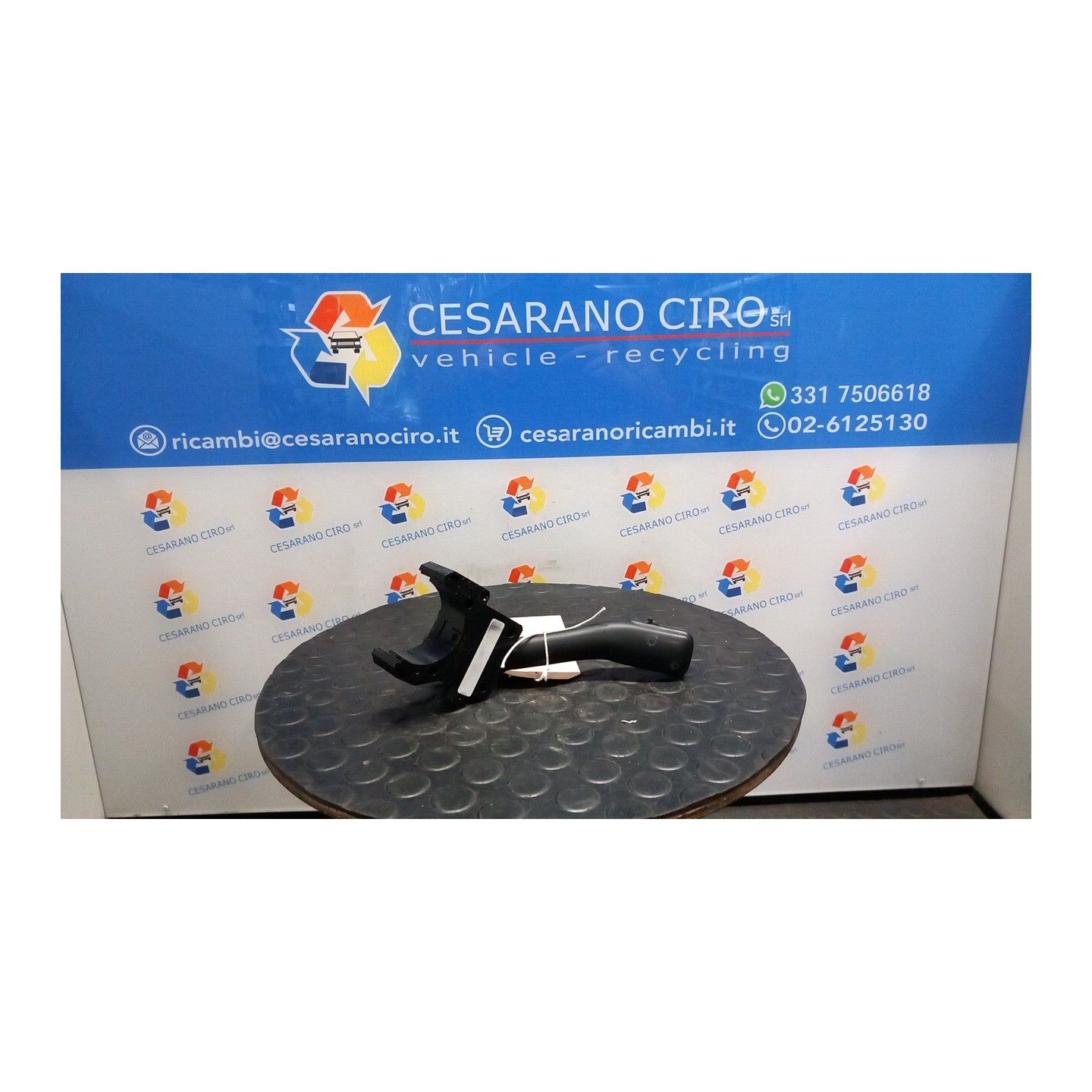 BLOCCO COMANDI TERGICRISTALLI 032 VOLKSWAGEN NEW BEETLE (1C) (02/99-) ALH 4B0953503E01C