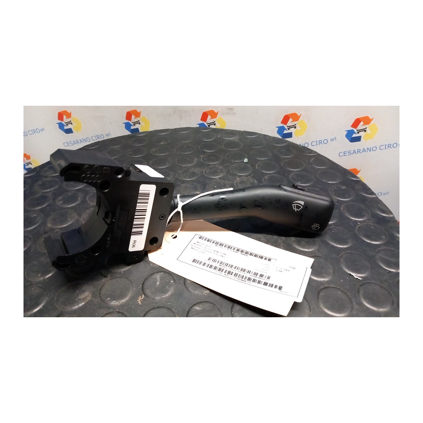 BLOCCO COMANDI TERGICRISTALLI 048 AUDI A2 (8Z) (06/00-02/06) BBY 4B0953503E01C