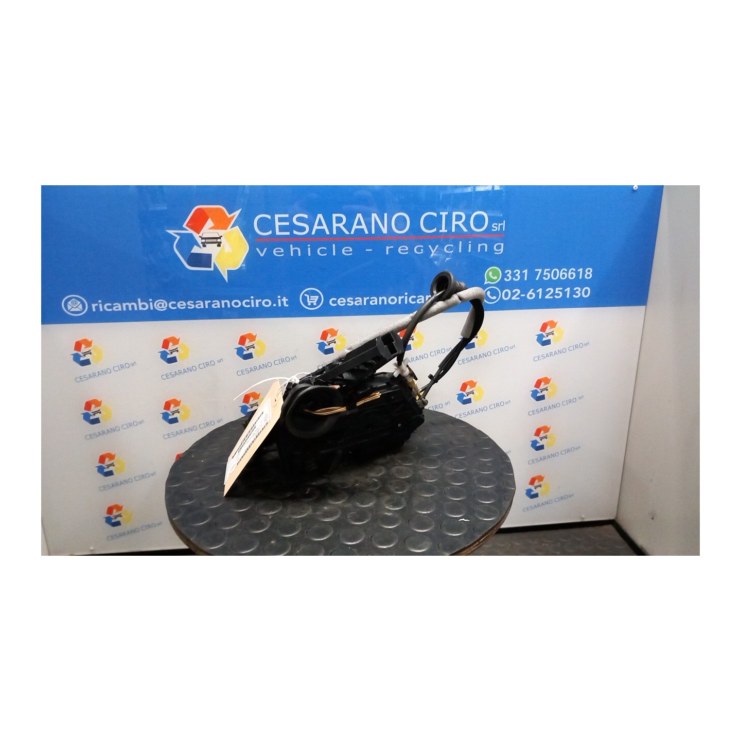 SERRATURA PORTA POST. SX. 025 VOLKSWAGEN GOLF (5K/AJ) (09/08-) CAV 5K4839015J
