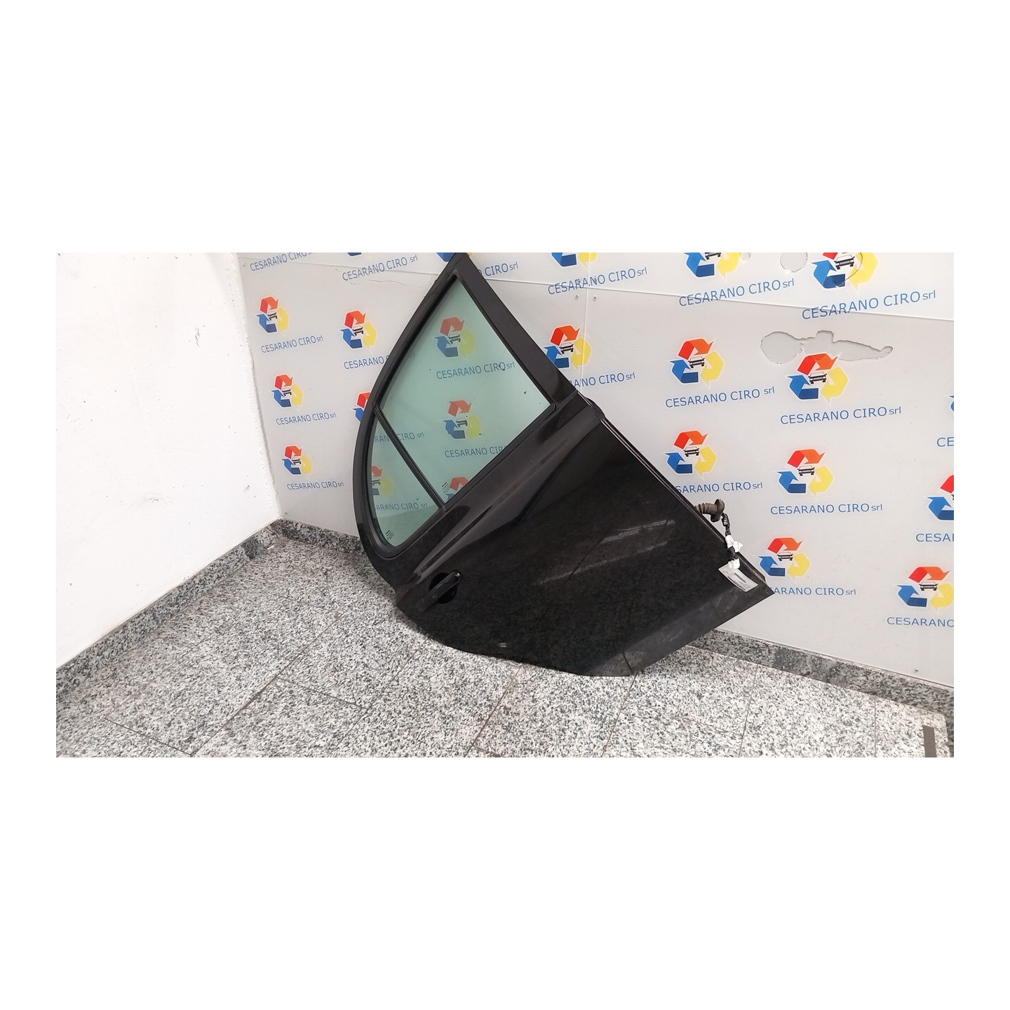 PORTA POST. DX. 063 NISSAN MICRA (K12E) (11/02-05/06) CR10 82100AX130