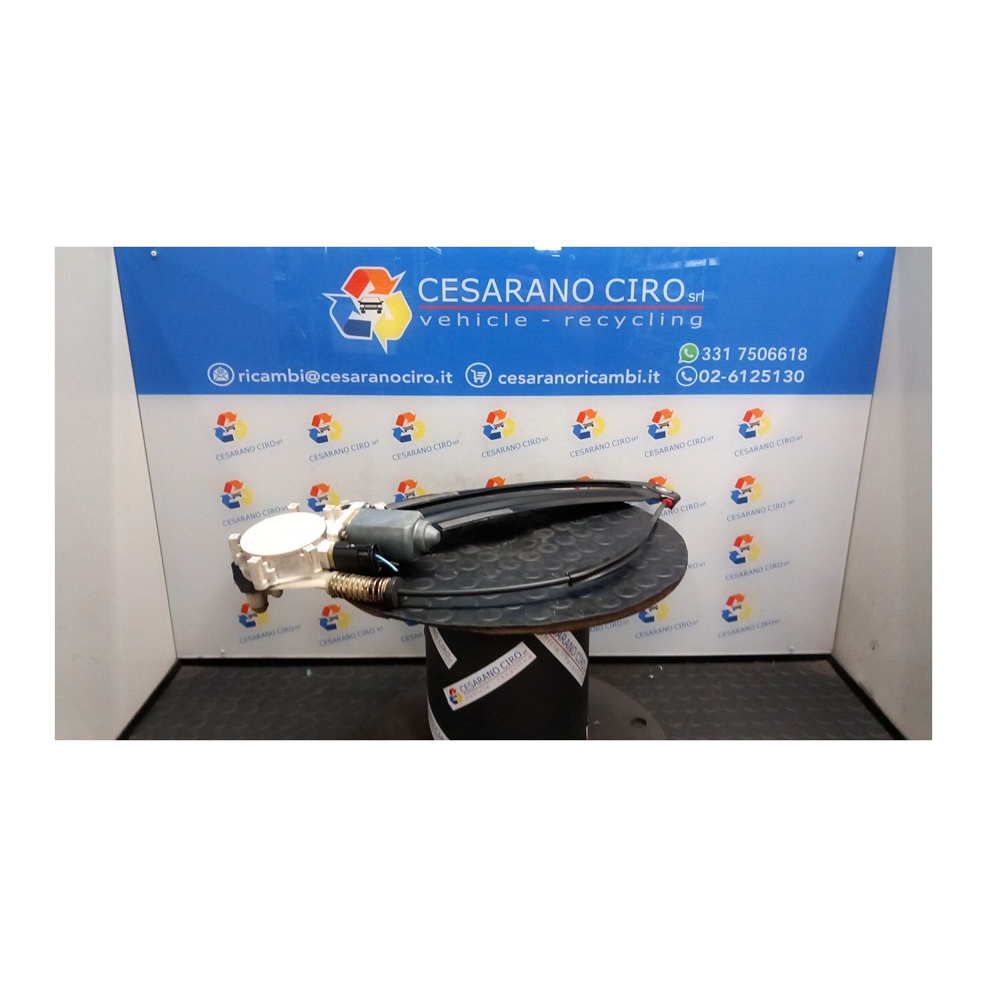 ALZACRISTALLO ELETTR. PORTA POST. DX. 053 BMW SERIE 5 (E39) (09/95-09/00) 306D1 51358159836